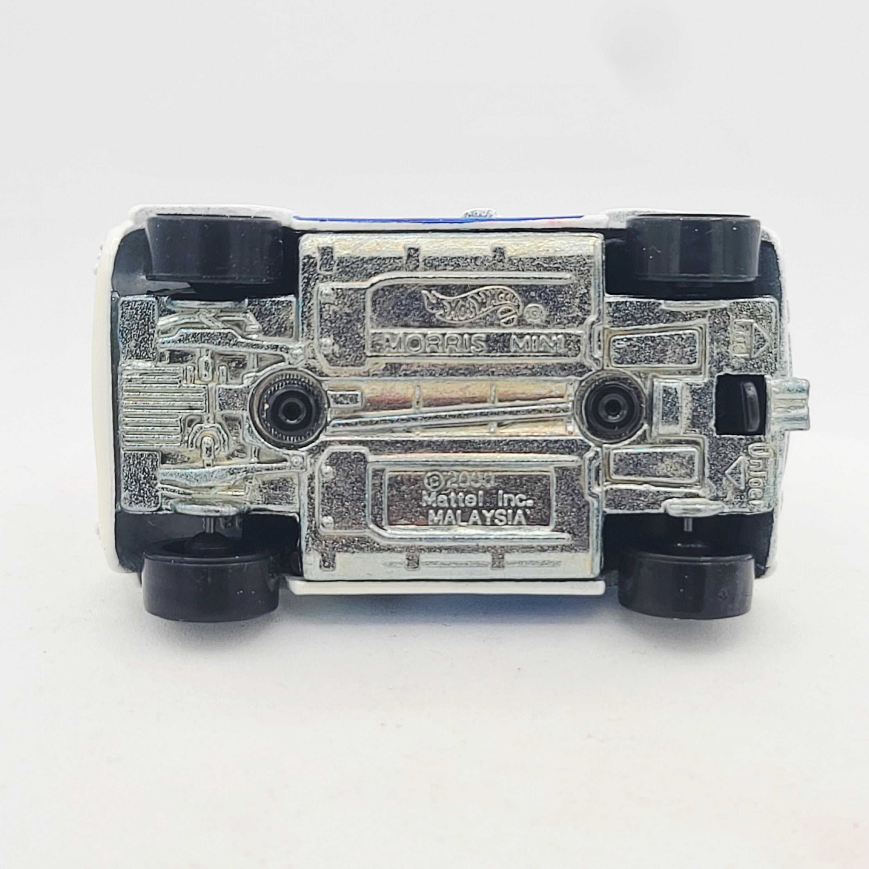 Hot Wheels Morris Mini Cooper (2007 HW Basic - Pop Offs)