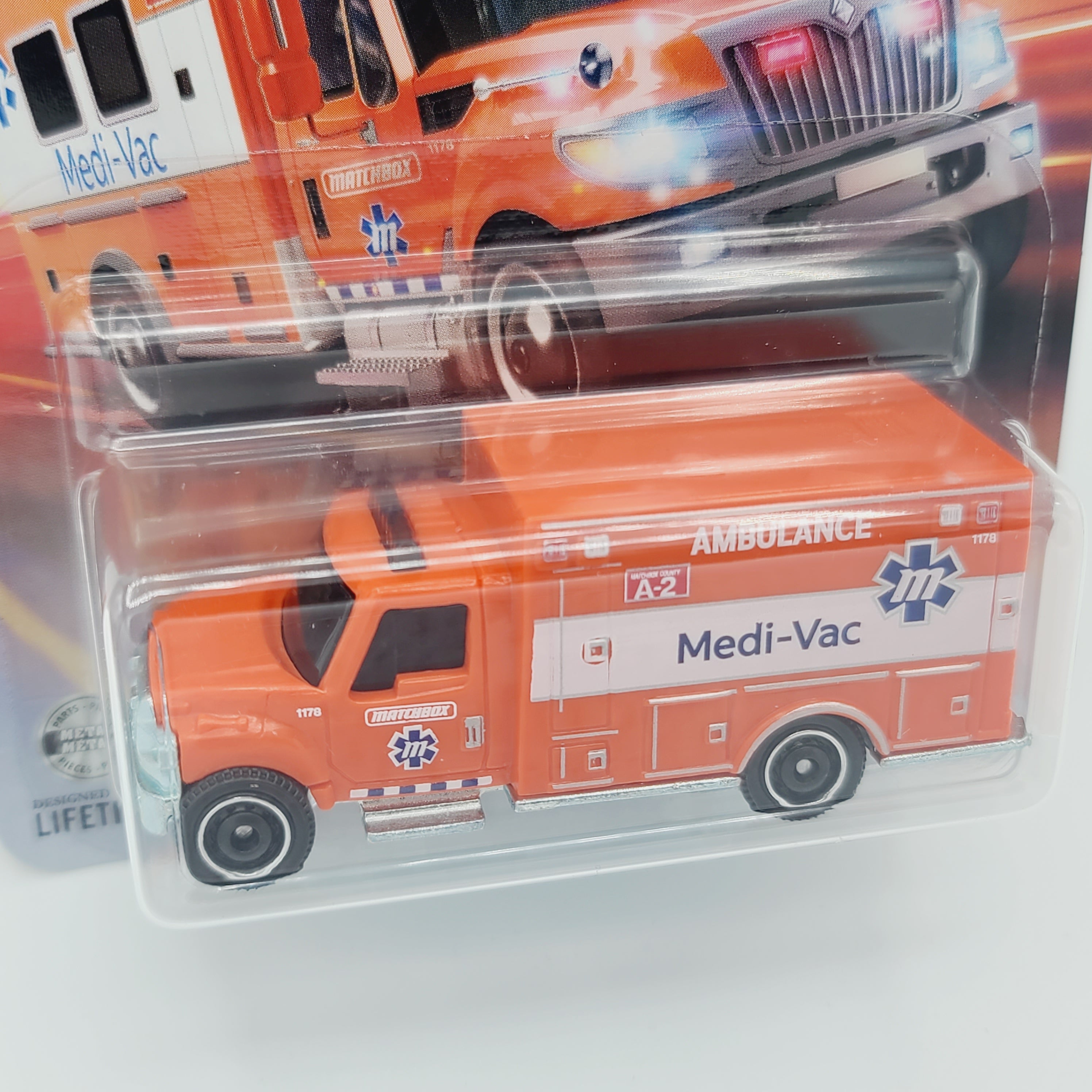 Matchbox International Terrastar Ambulance "Medivac" (2026 Mix 2 B Basic)