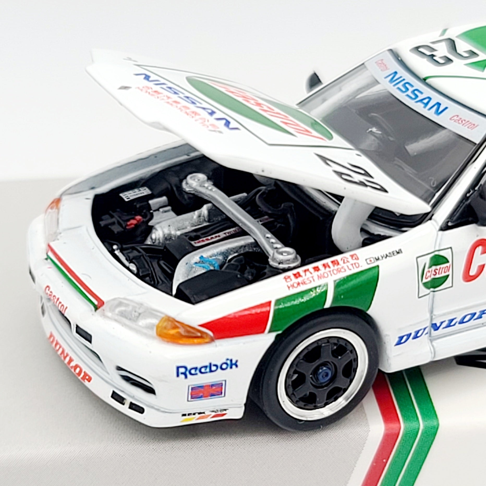 Pop Race Nissan Skyline GT-R R32 - 1:64, Castrol Oil (2025 Limited Edi