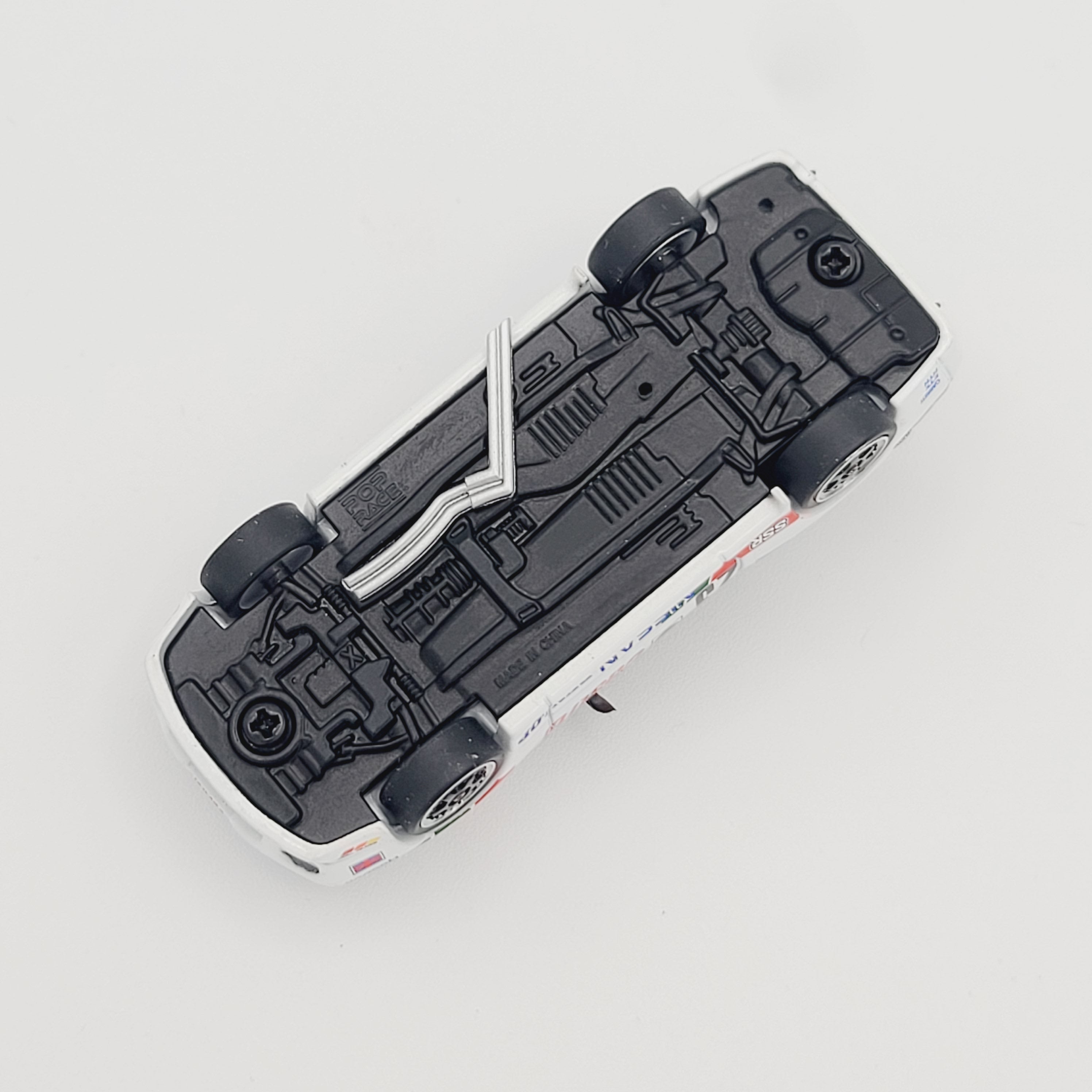 Pop Race Nissan Skyline GT-R R32 - 1:64, Castrol Oil (2025 Limited Edition)