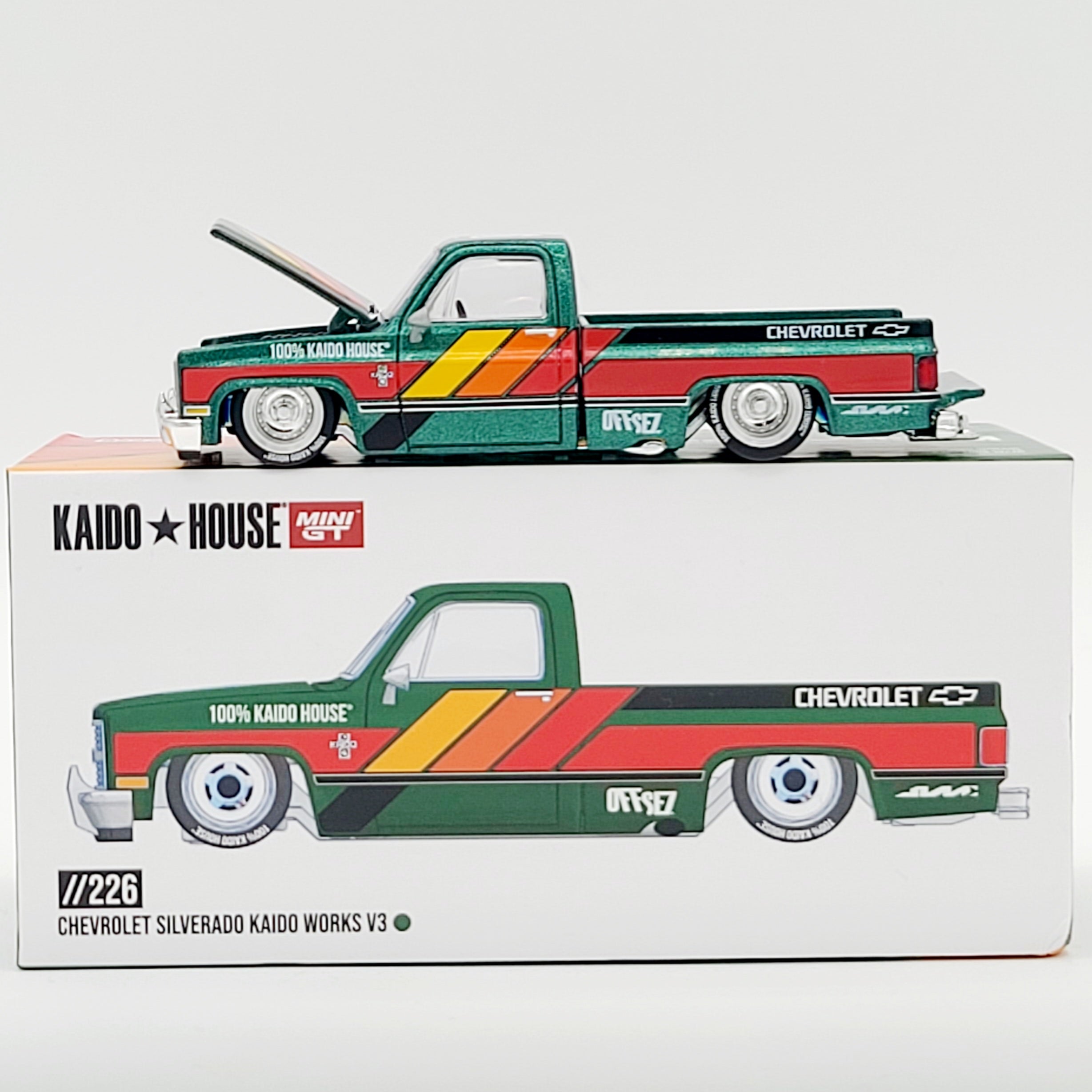 Kaido House x Mini GT '83 Chevrolet Silverado Kaido Works V3 - 1:64, D