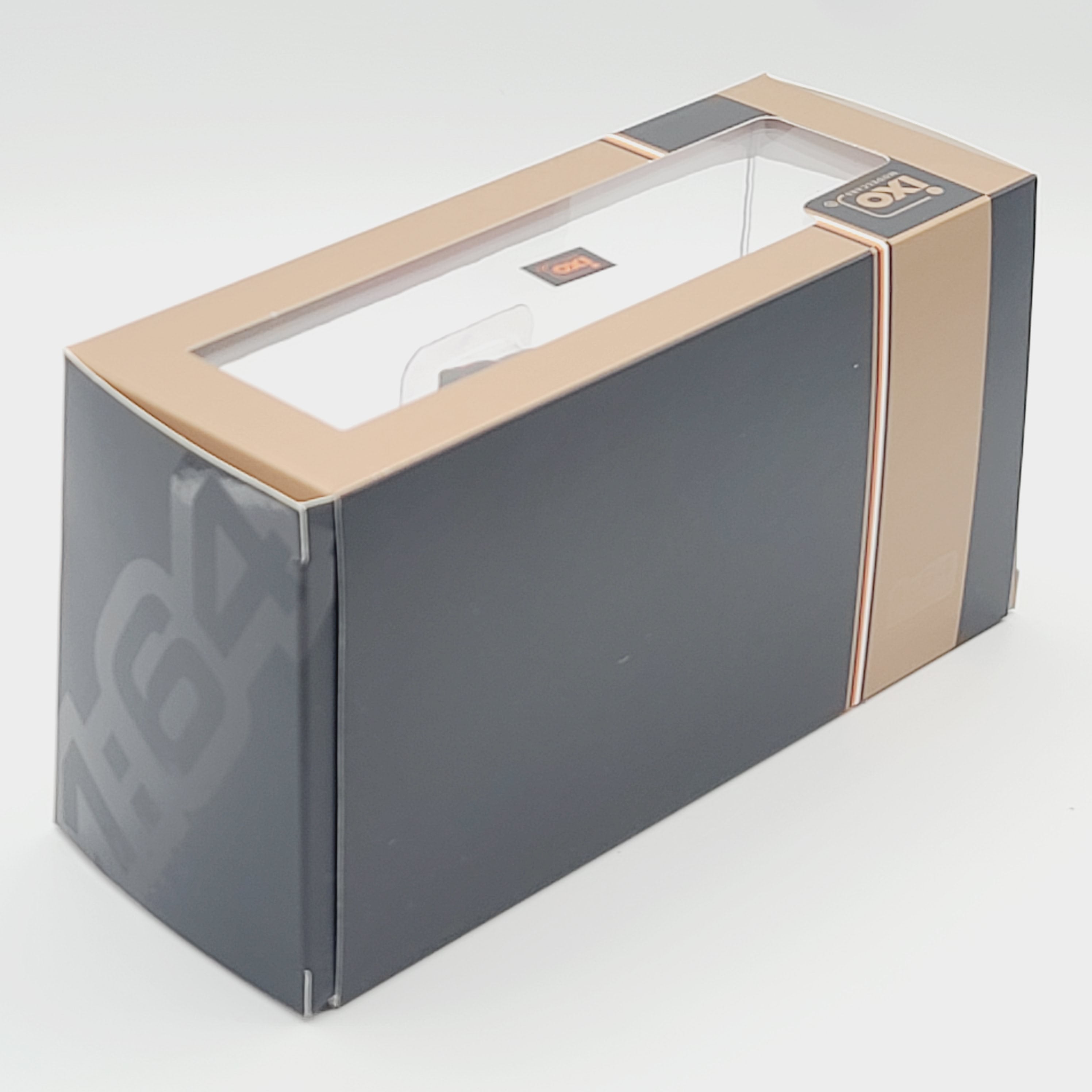 iXO Model Cars '18 Freightliner Cascadia Semi Truck Cab - 1:64, Red (2026)