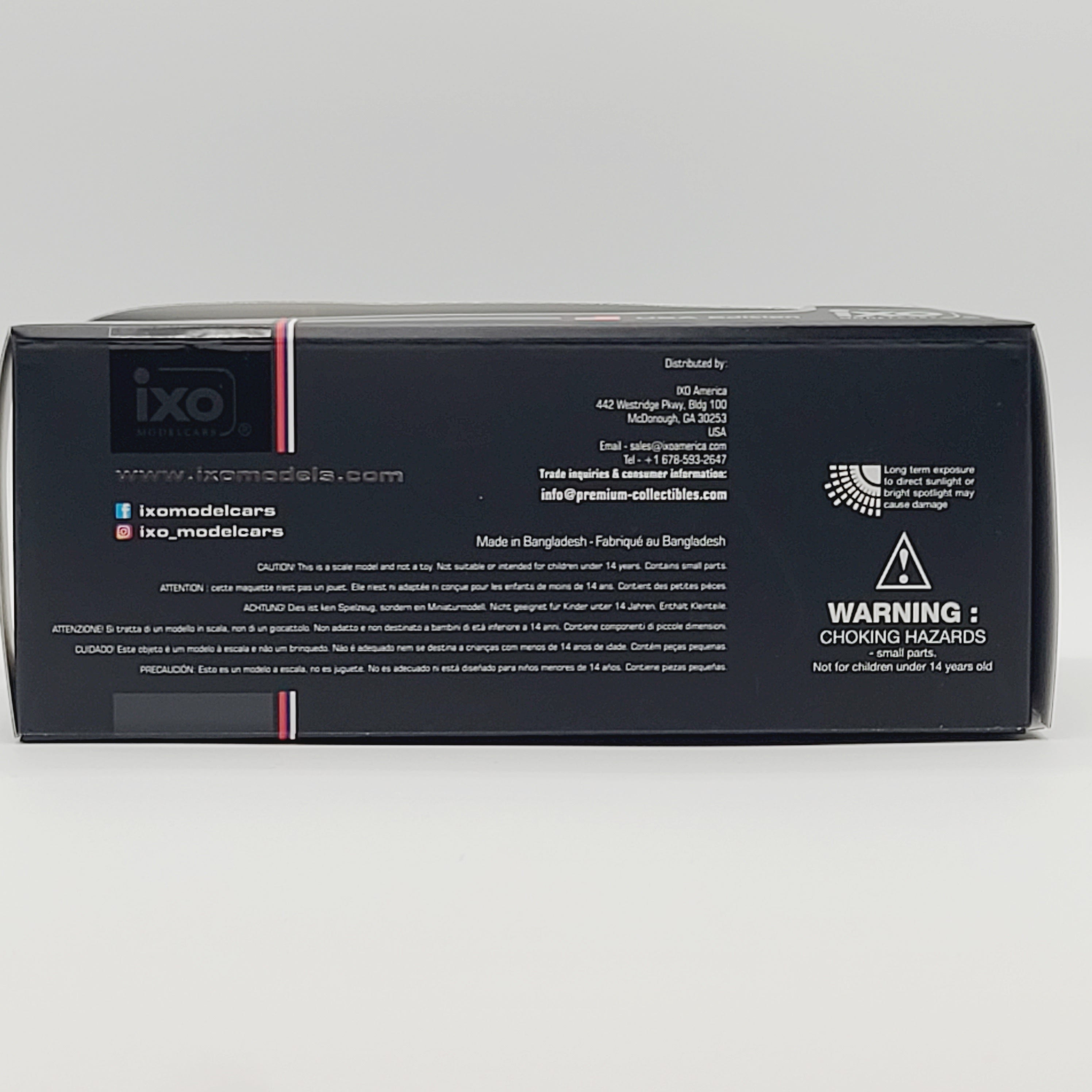 iXO Model Cars '73 Peterbilt 359 Semi Truck Cab - 1:64, Black & Lime (2026)