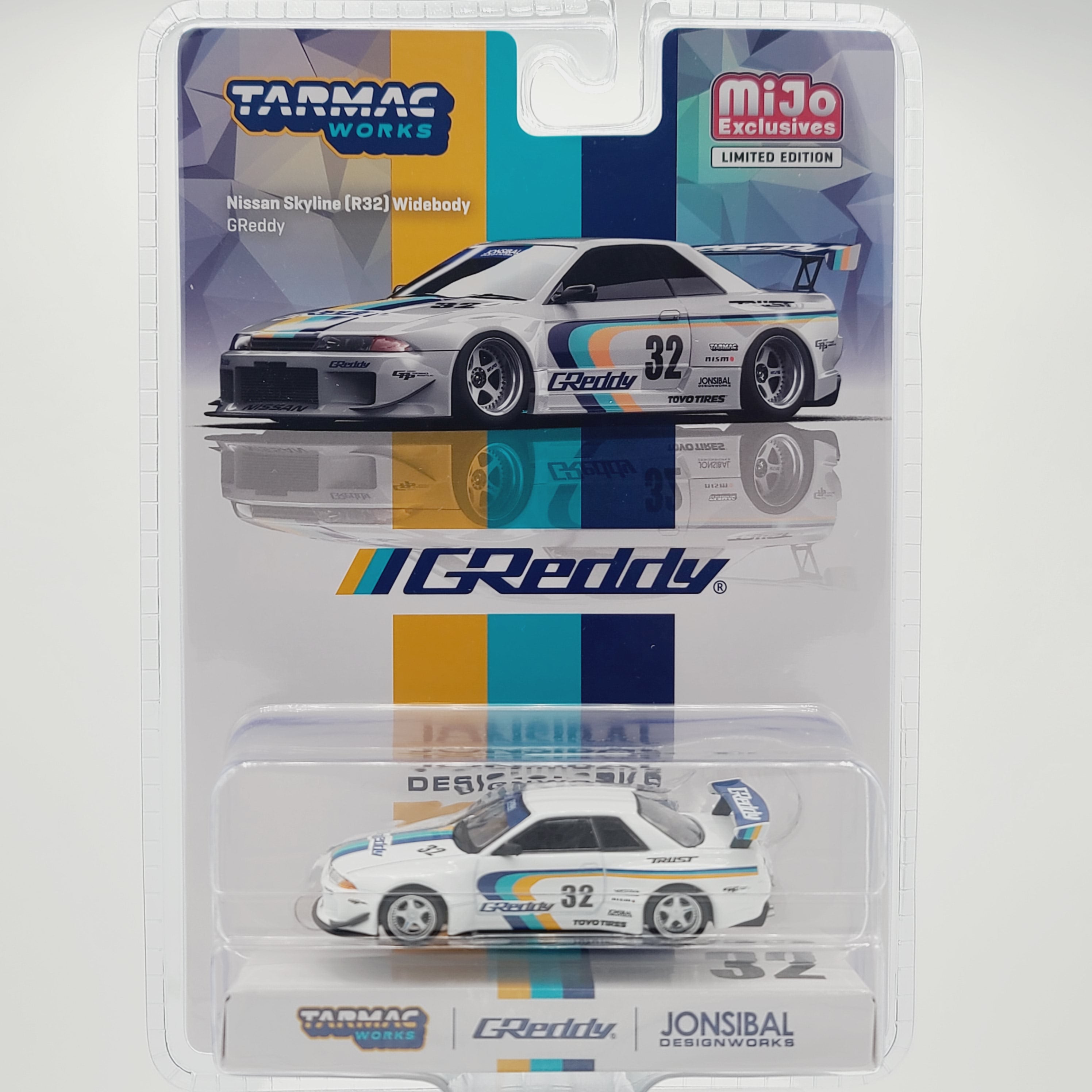 Tarmac Works Nissan Skyline R32 Widebody 