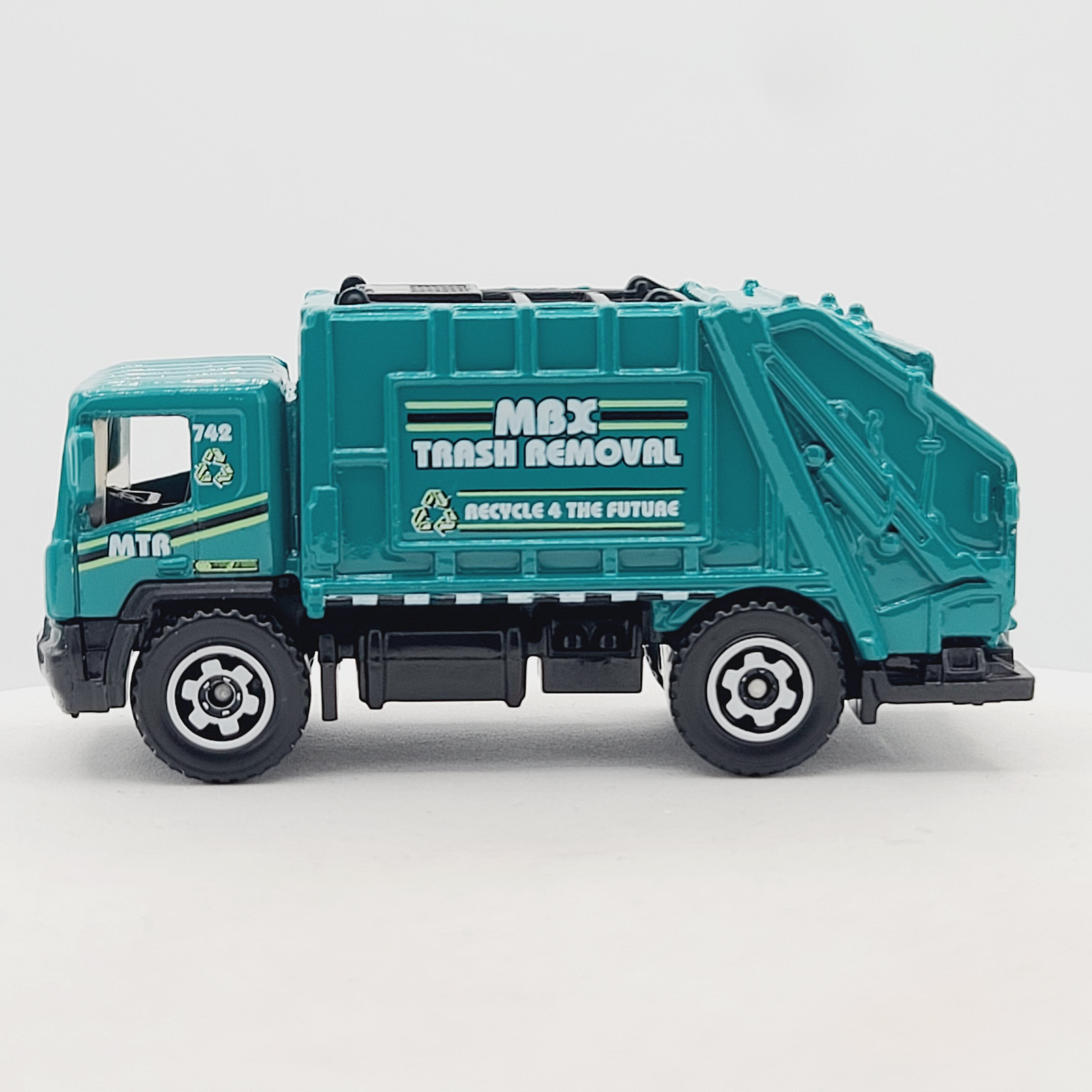 Matchbox '08 Garbage Truck / Garbage King "Trash Removal" - Loose (2010 MBX Basic - City Action)