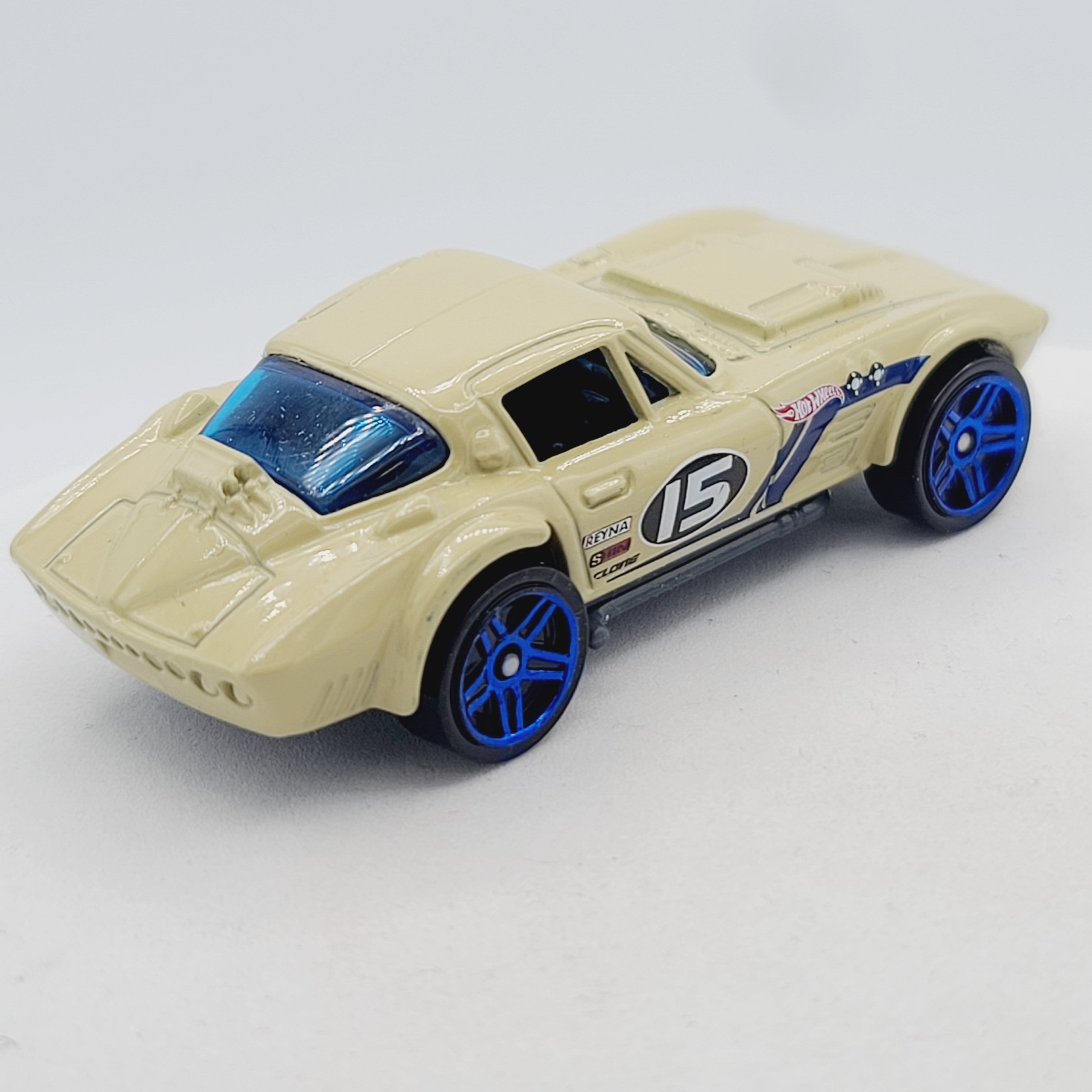 Hot Wheels Corvette Grand Sport (2012 Multipack Exclusive)