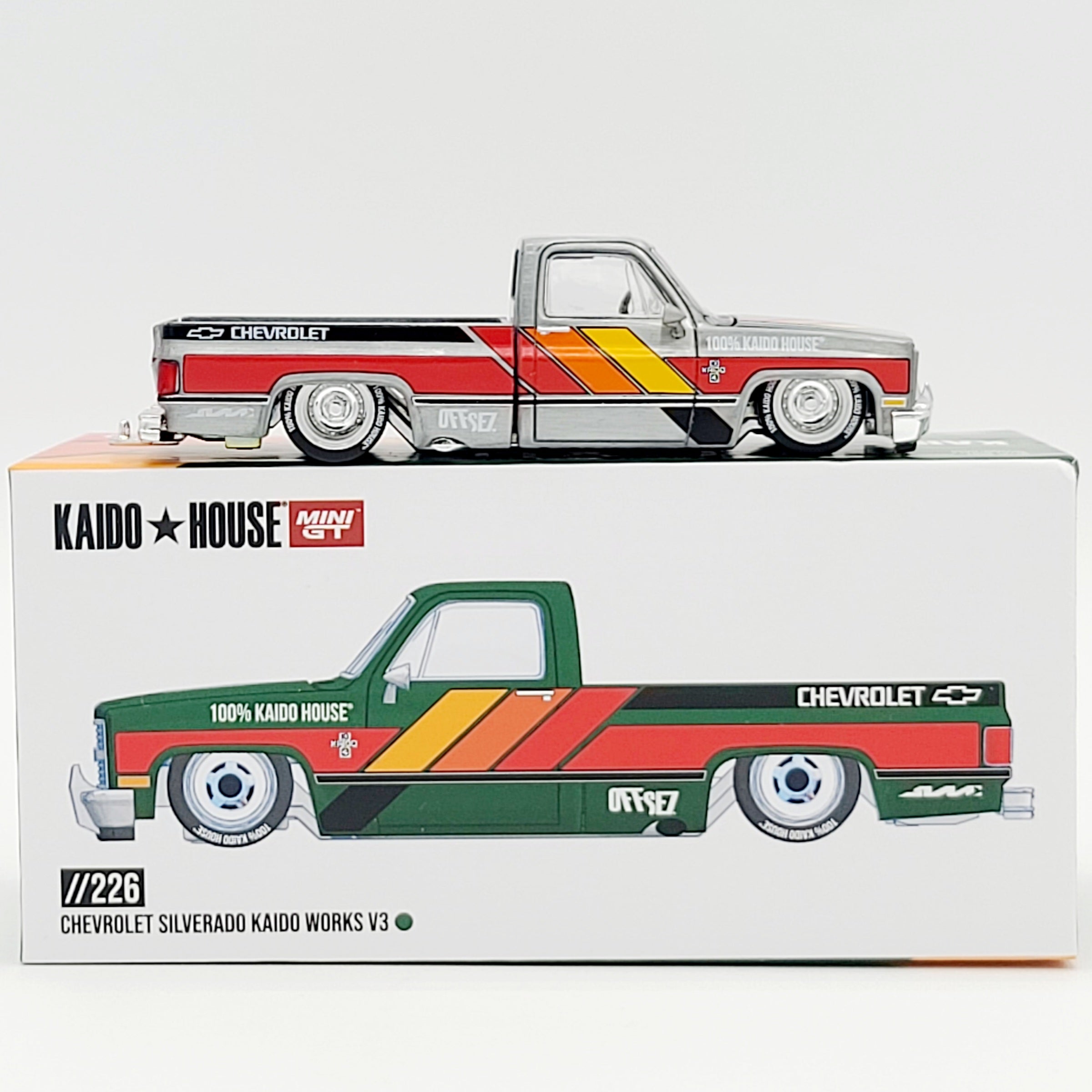 Kaido House x Mini GT - CHASE - '83 Chevrolet Silverado Kaido Works V3 - 1:64, Dark Green (2025 Limited Edition)