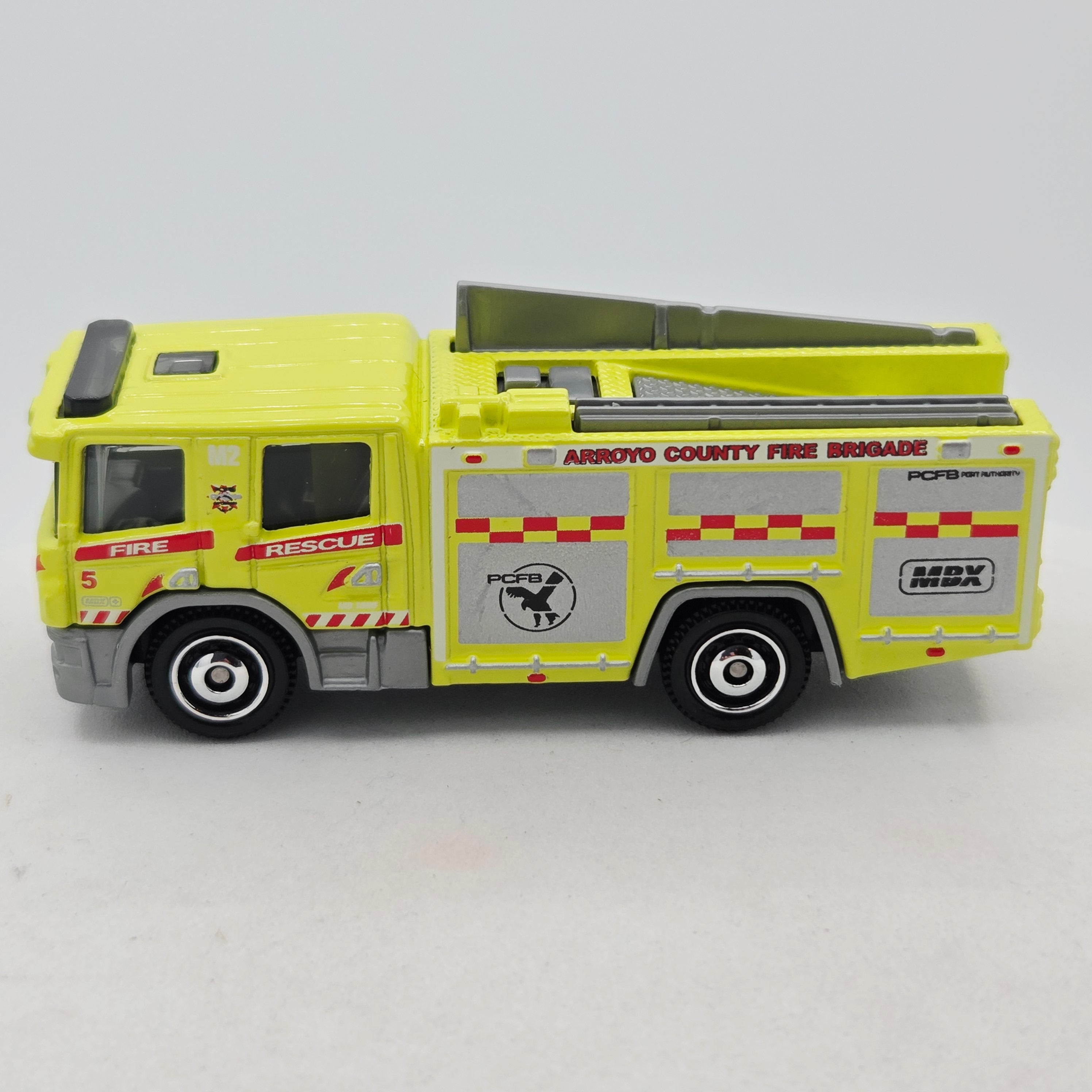 Matchbox Scania P360 Fire Truck "Arroyo County Fire" (2019 MBX Basic - Rescue)