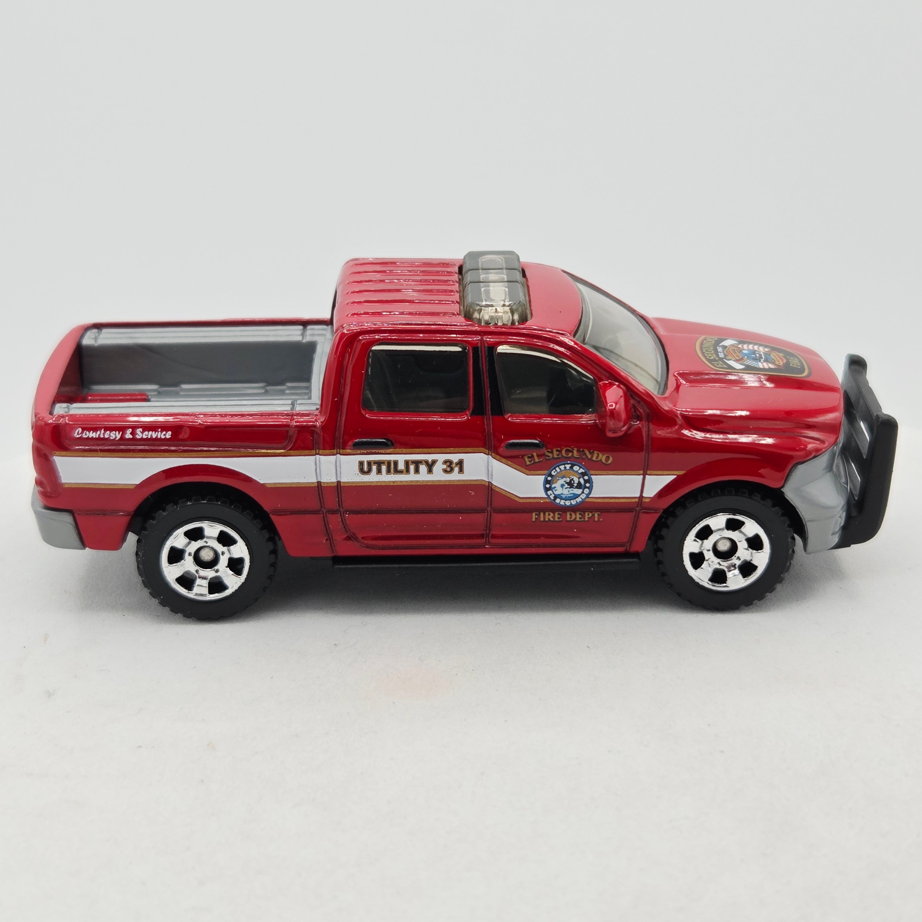 Matchbox '15 Ram 1500 Truck "El Segundo Fire" (2017 MBX Basic - Heroic Rescue)