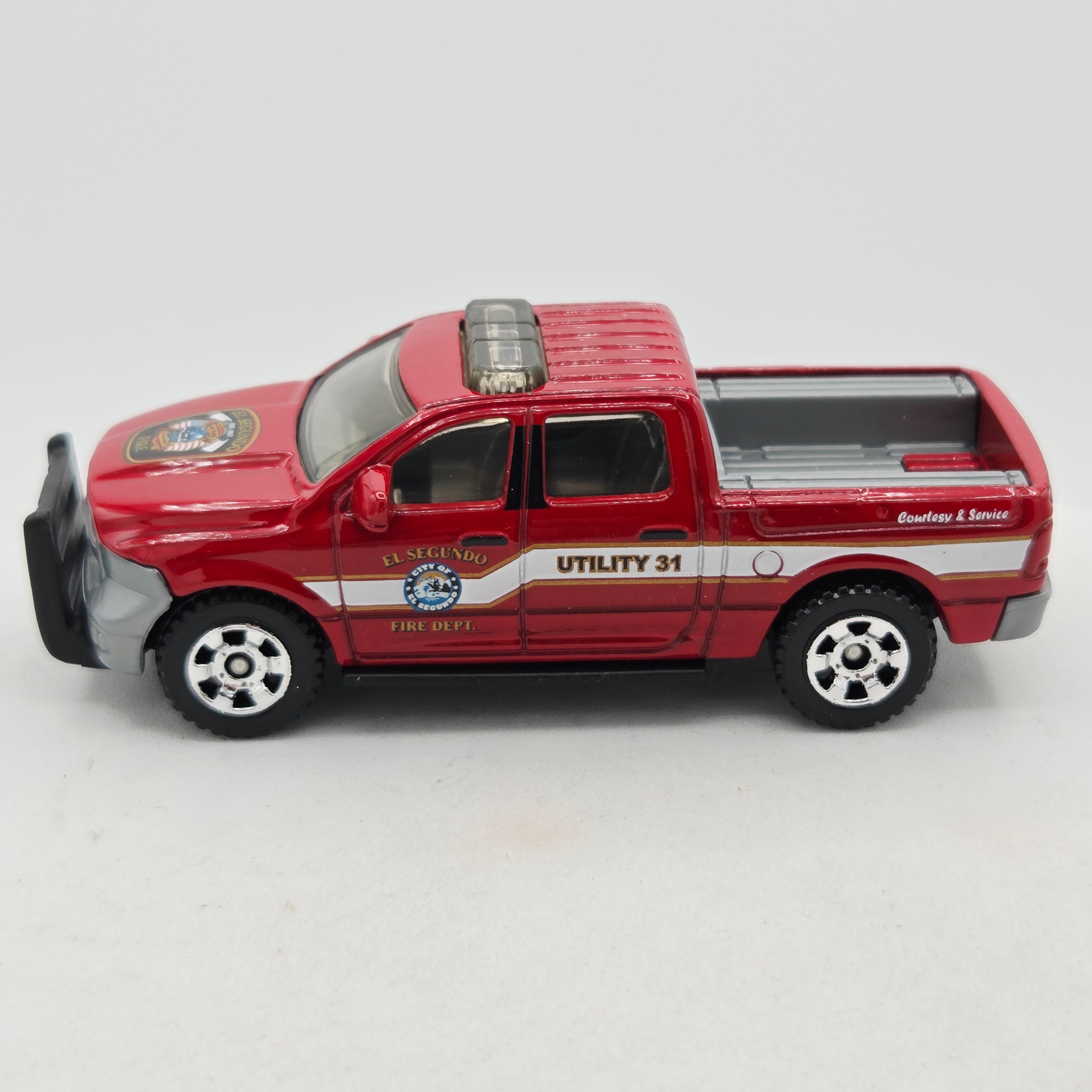 Matchbox '15 Ram 1500 Truck "El Segundo Fire" (2017 MBX Basic - Heroic Rescue)