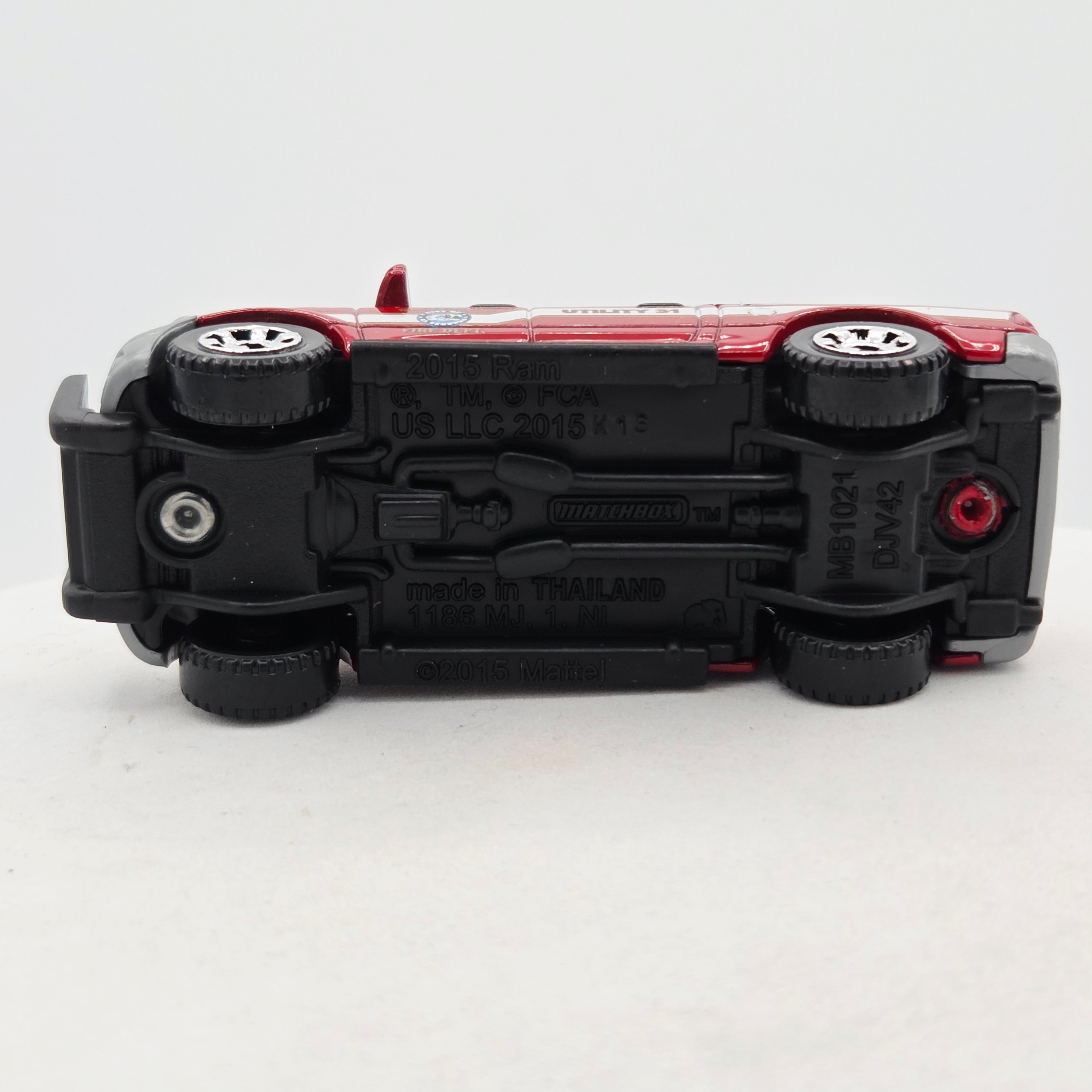 Matchbox '15 Ram 1500 Truck "El Segundo Fire" (2017 MBX Basic - Heroic Rescue)