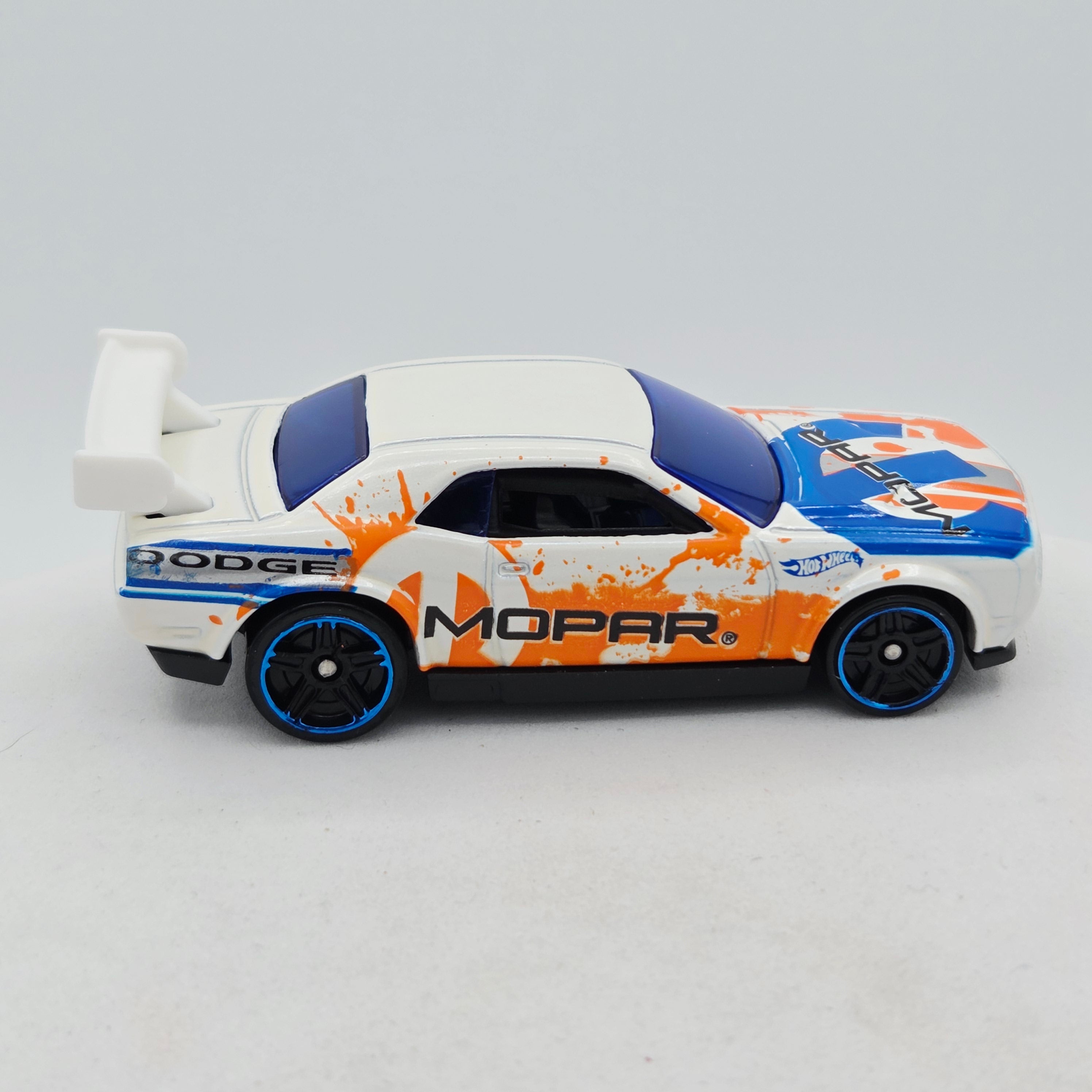 Hot Wheels Dodge Challenger Drift Car (2012 HW Basic - Code Cars)