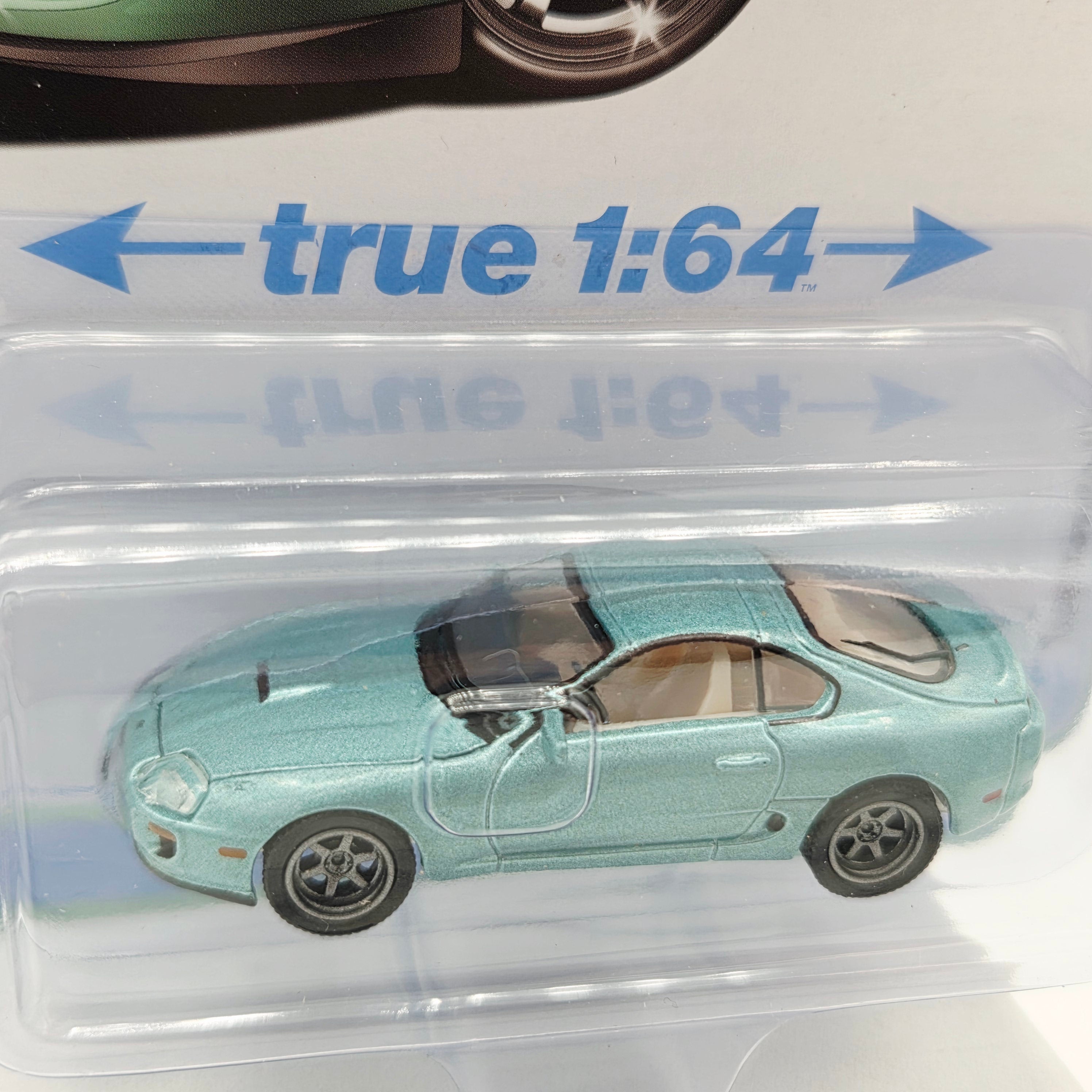 Auto World '98 Toyota Supra - 1:64 (2025 Release 3 - Limited Edition)