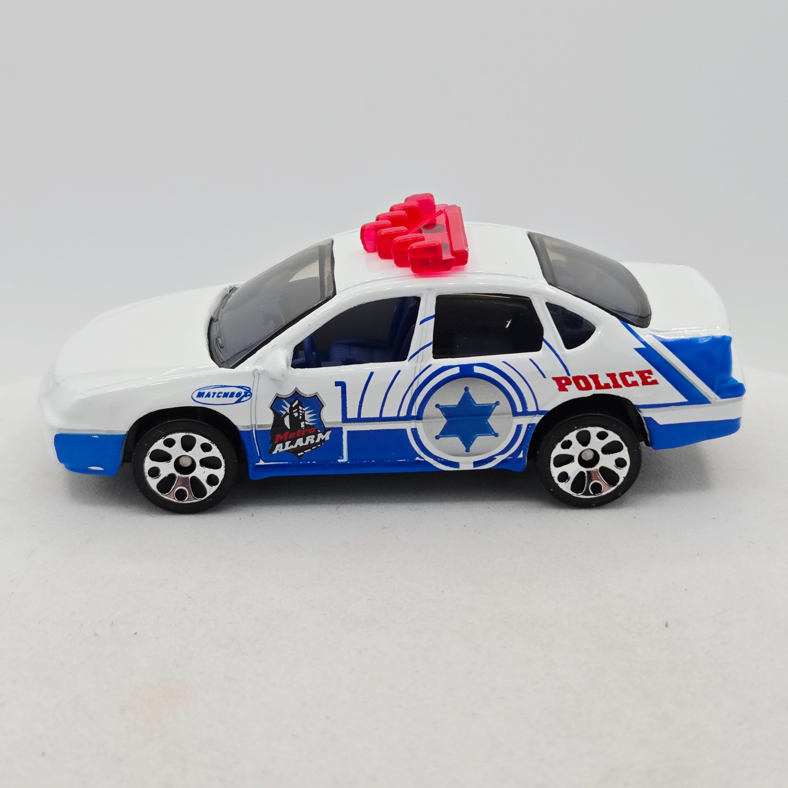 Matchbox '00 Chevrolet Impala Police Car (2001 MBX 5 Pack Exclusive - Rescue Riders)