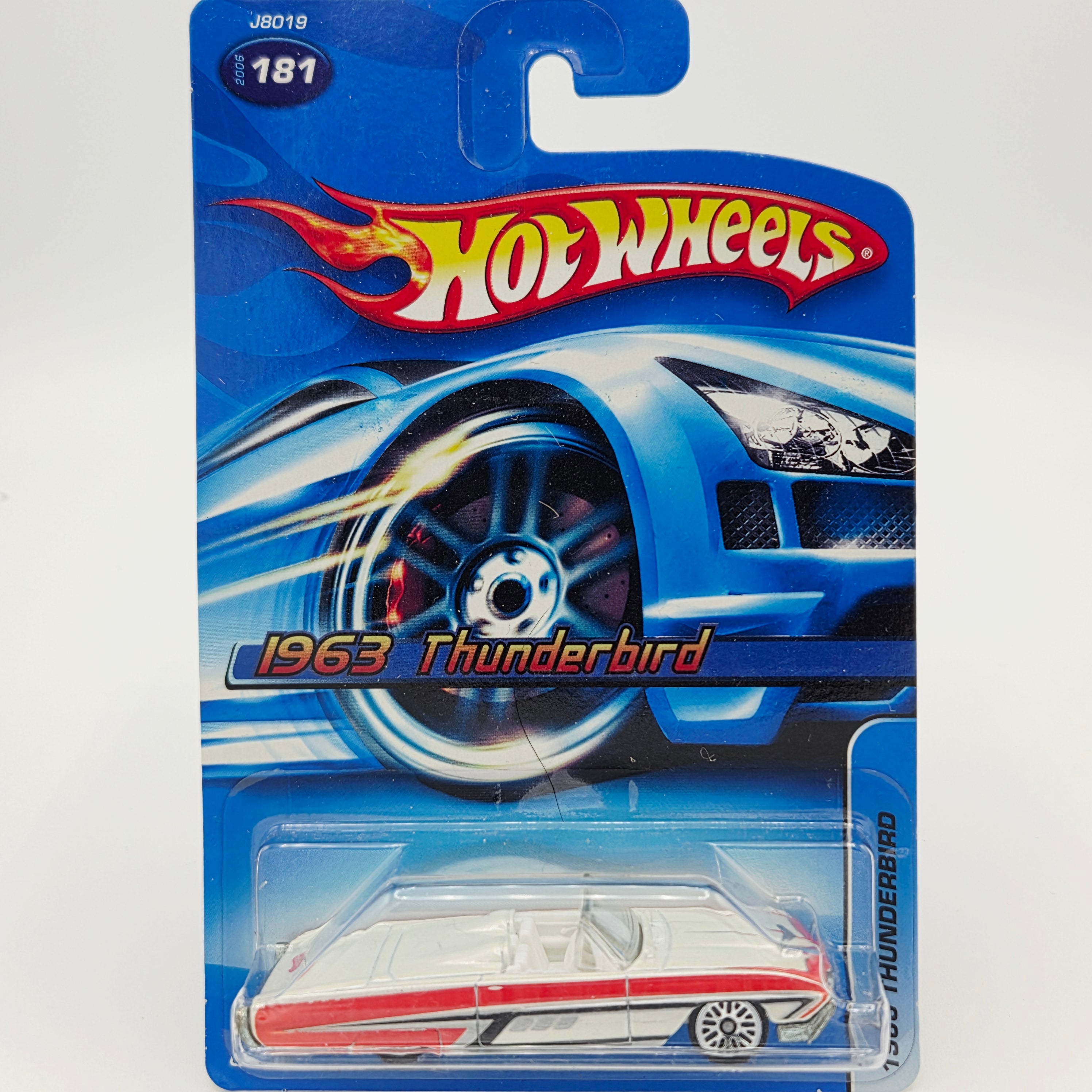 Hot Wheels '63 Ford Thunderbird (2006 HW Basic)