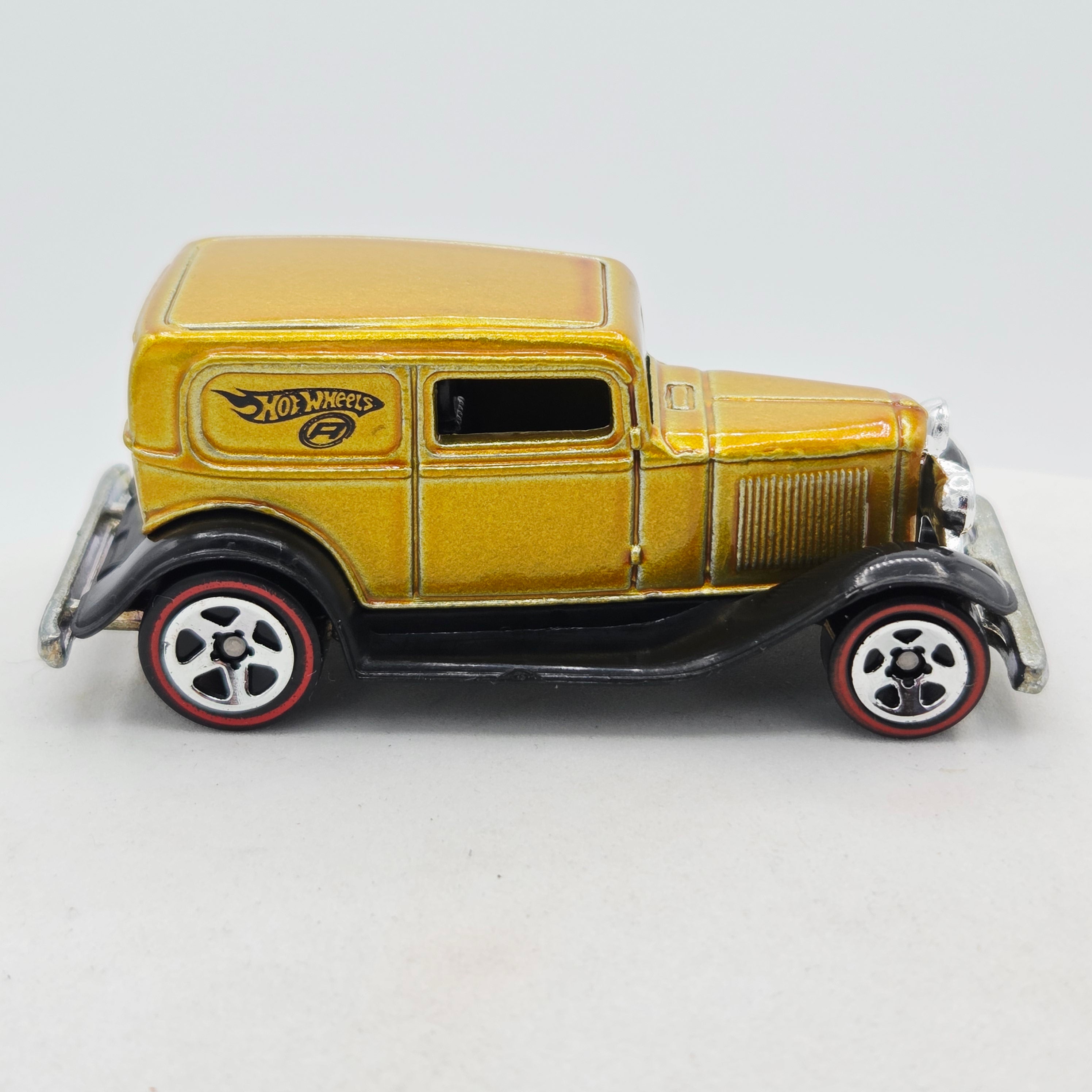Hot Wheels '32 Ford Delivery Van (2005 HW Basic - Red Lines)