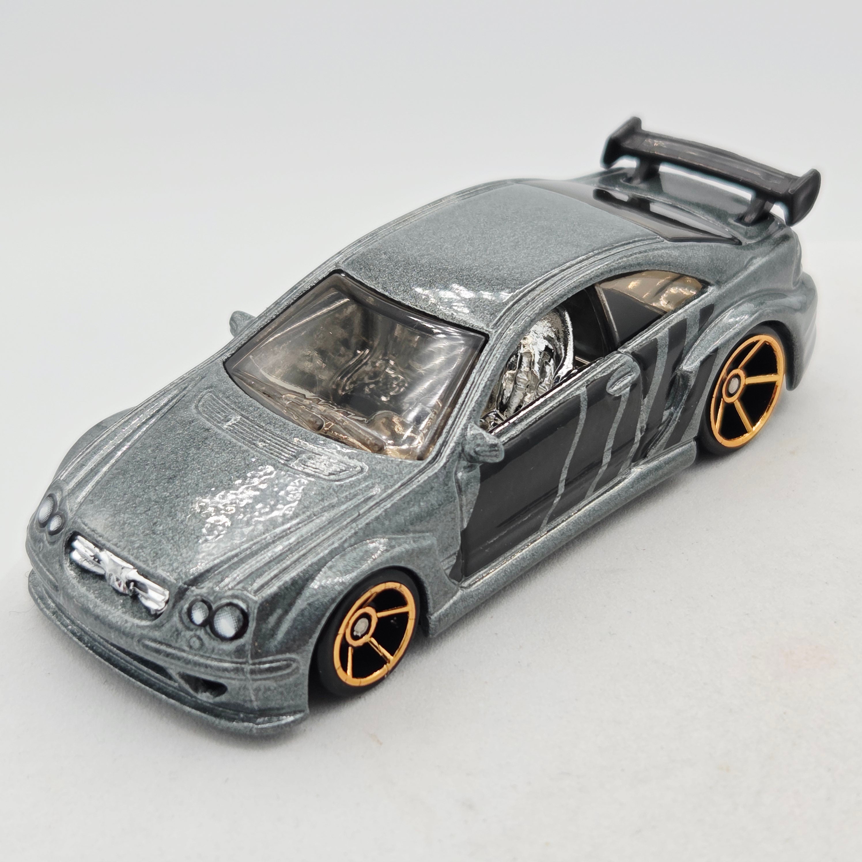 Hot Wheels AMG Mercedes CLK DTM (2006 HW Basic - First Editions)