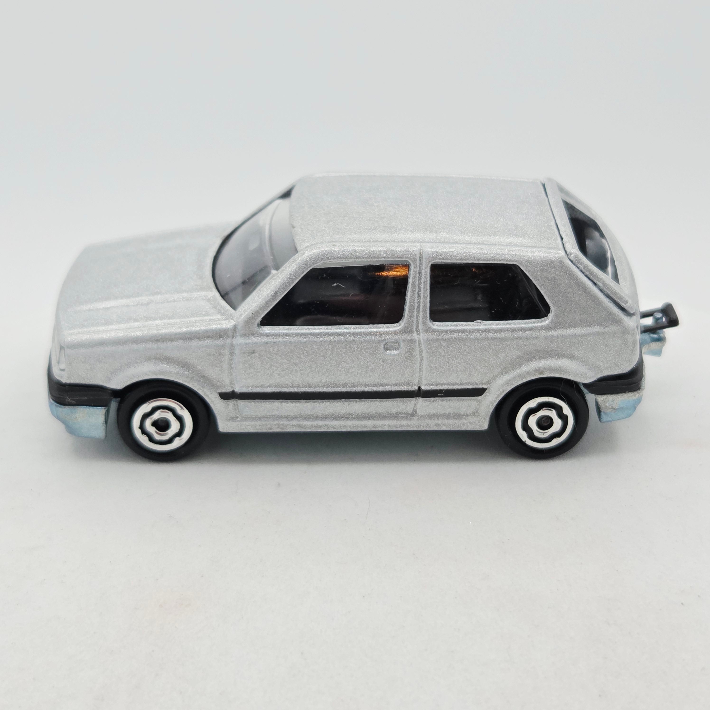 Majorette Volkswagen Golf, VW Golf MKI w/ Opening Hatch (1992 - 200 Serie)