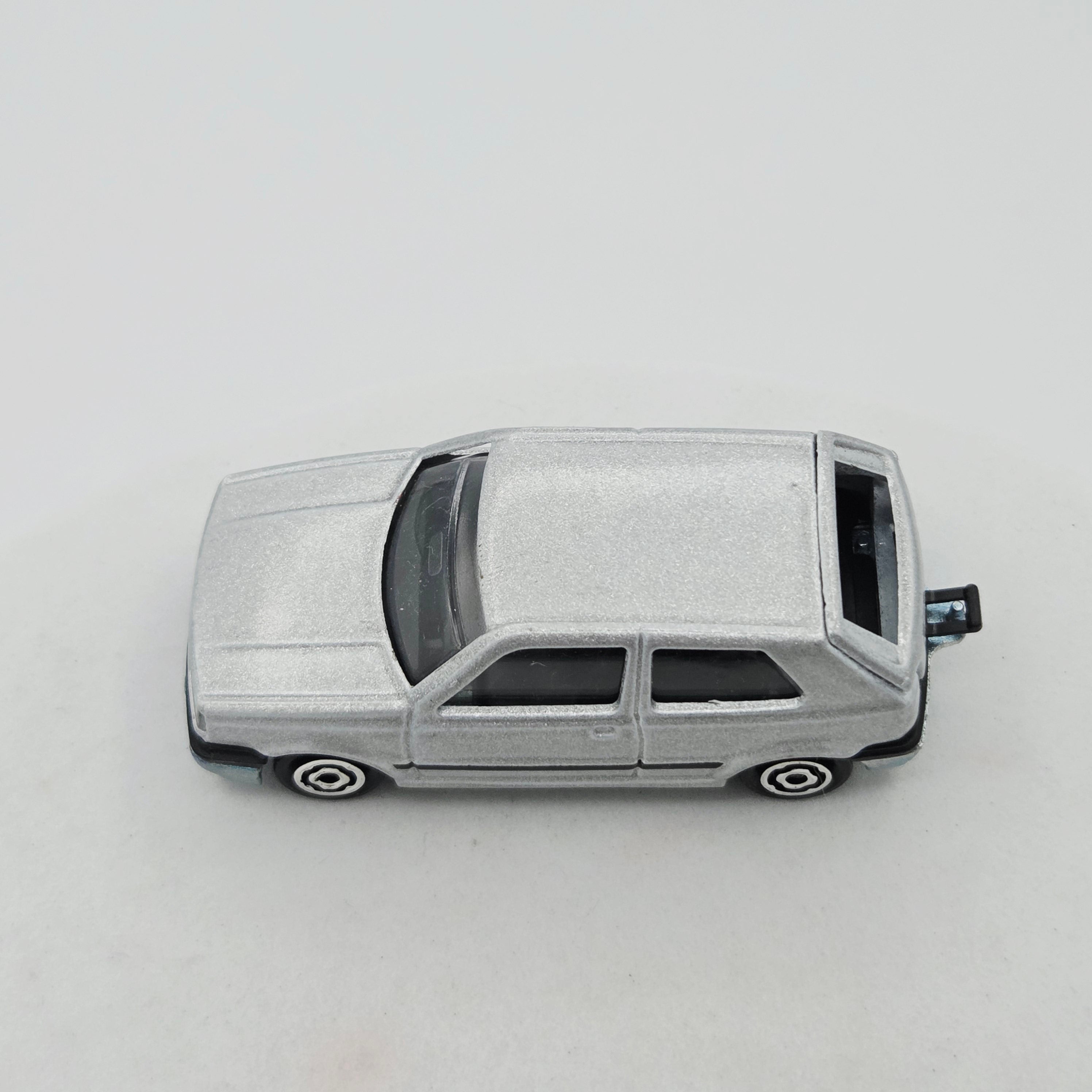 Majorette Volkswagen Golf, VW Golf MKI w/ Opening Hatch (1992 - 200 Serie)