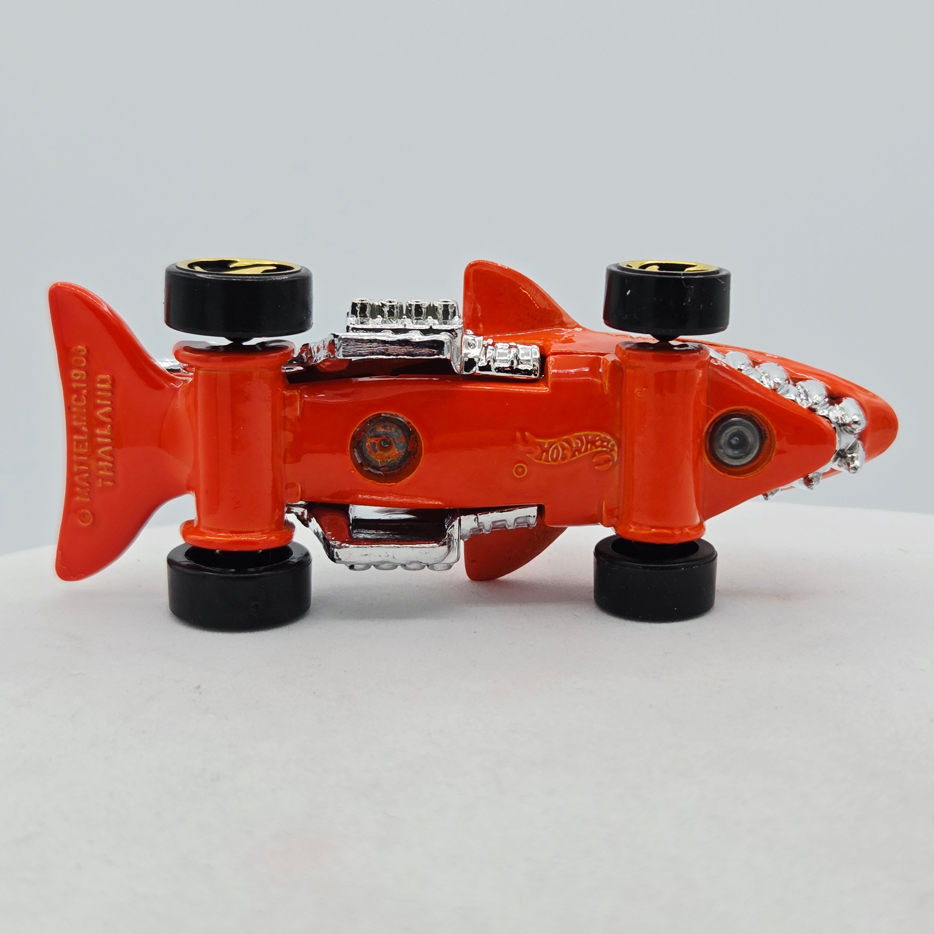Hot Wheels Sharkruiser, loose (2001 HW Basic)