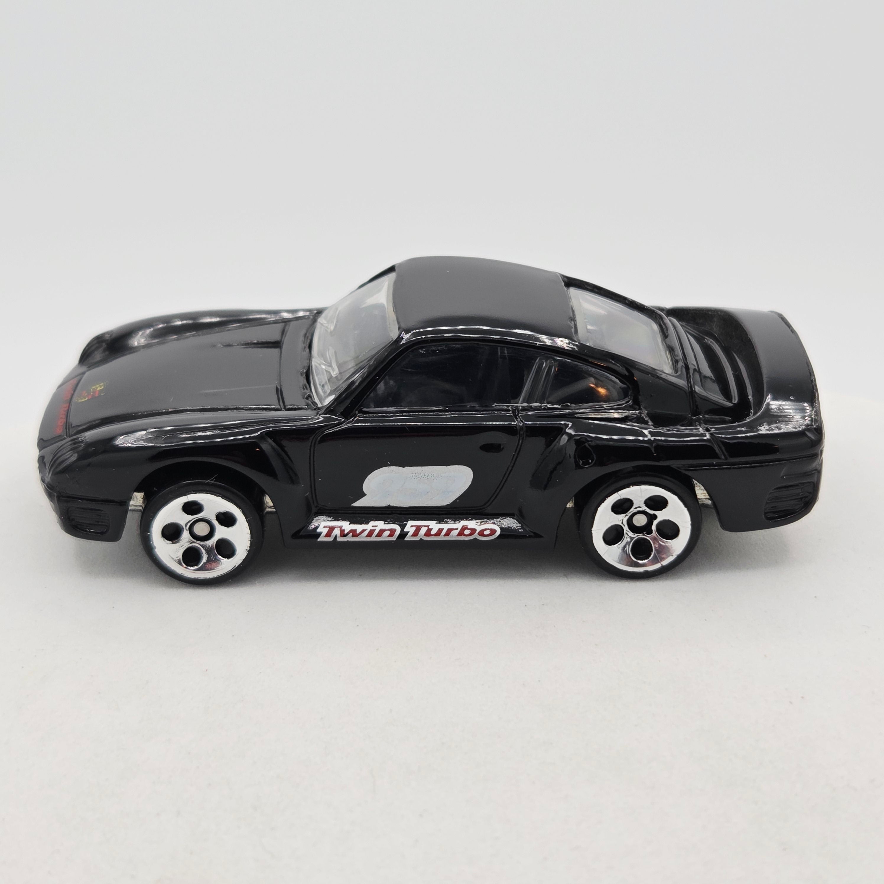 Hot Wheels Porsche 959 (2001 HW Basic)