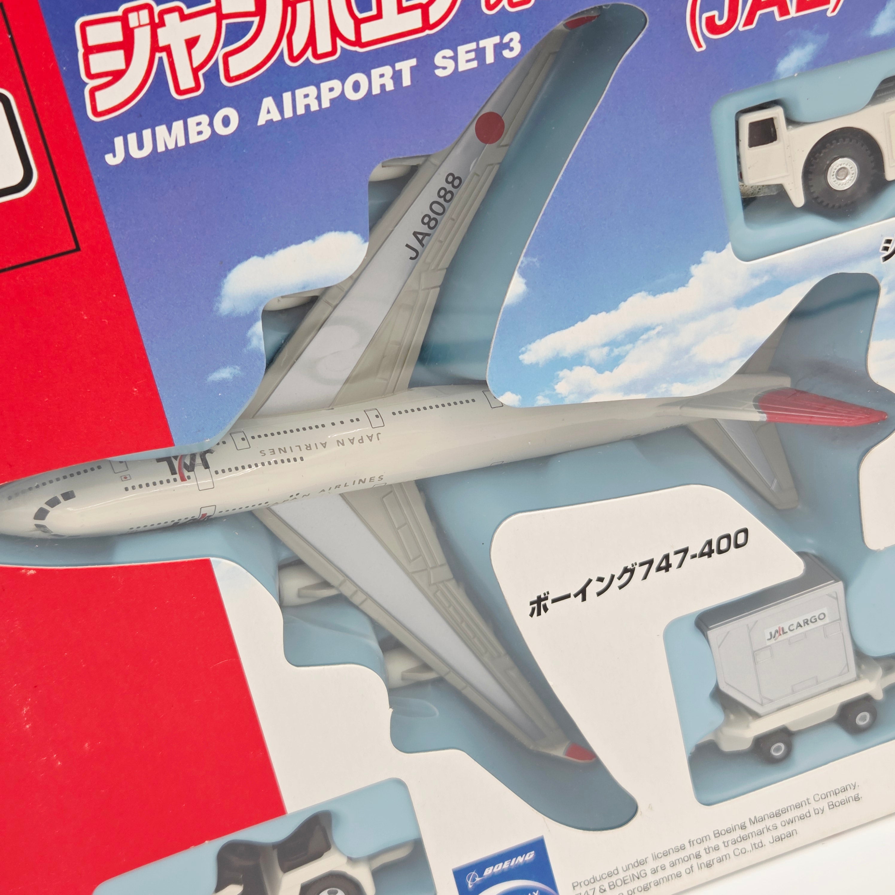 Takara Tomy - Jumbo Airport Set "JAL Airlines" - Boeing 747-400, Toyota Tractor (Tomica) *DAMAGED BOX*