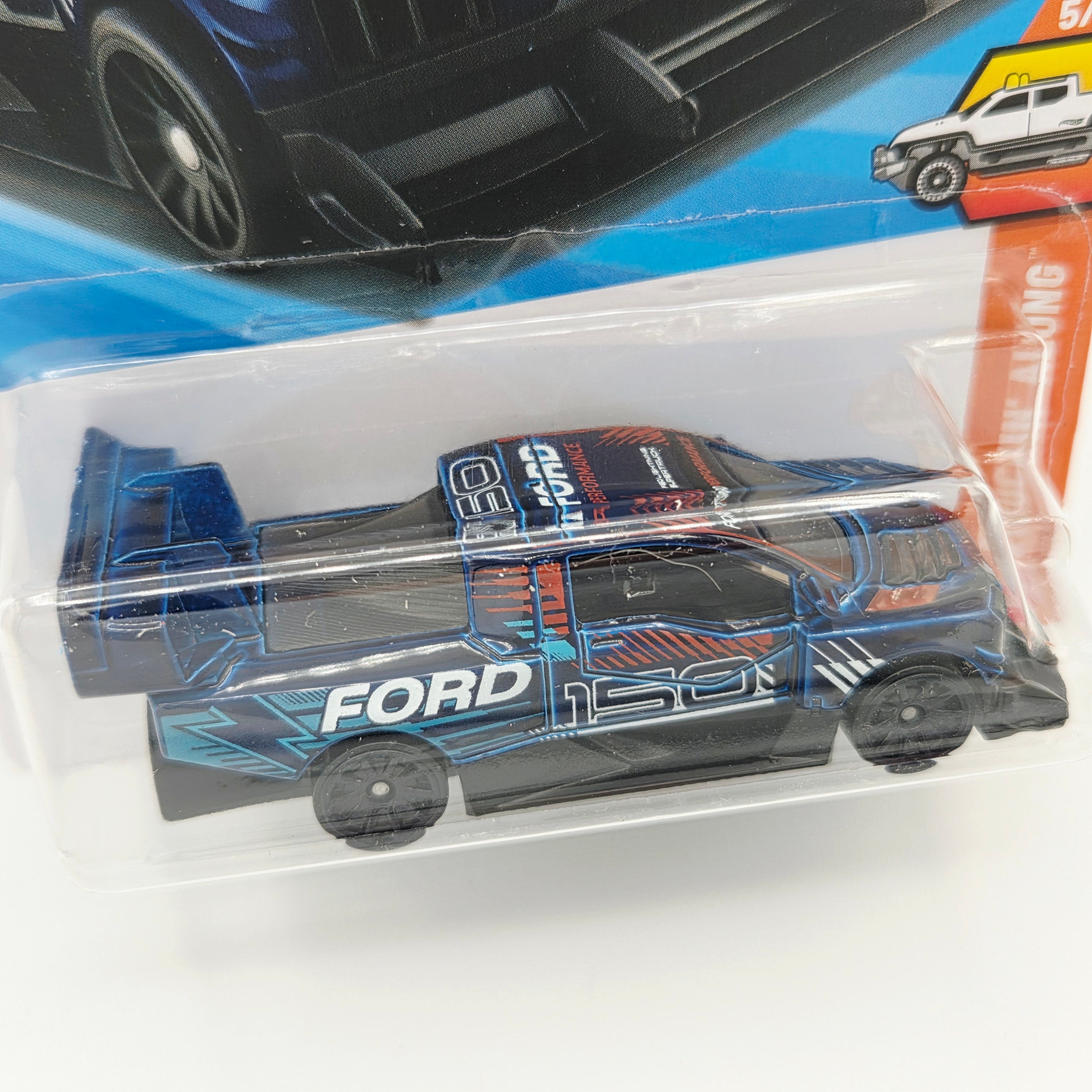 Hot Wheels Ford F-150 Lightning Super Truck (2026 HW Basic Case G - Truckin' Along)