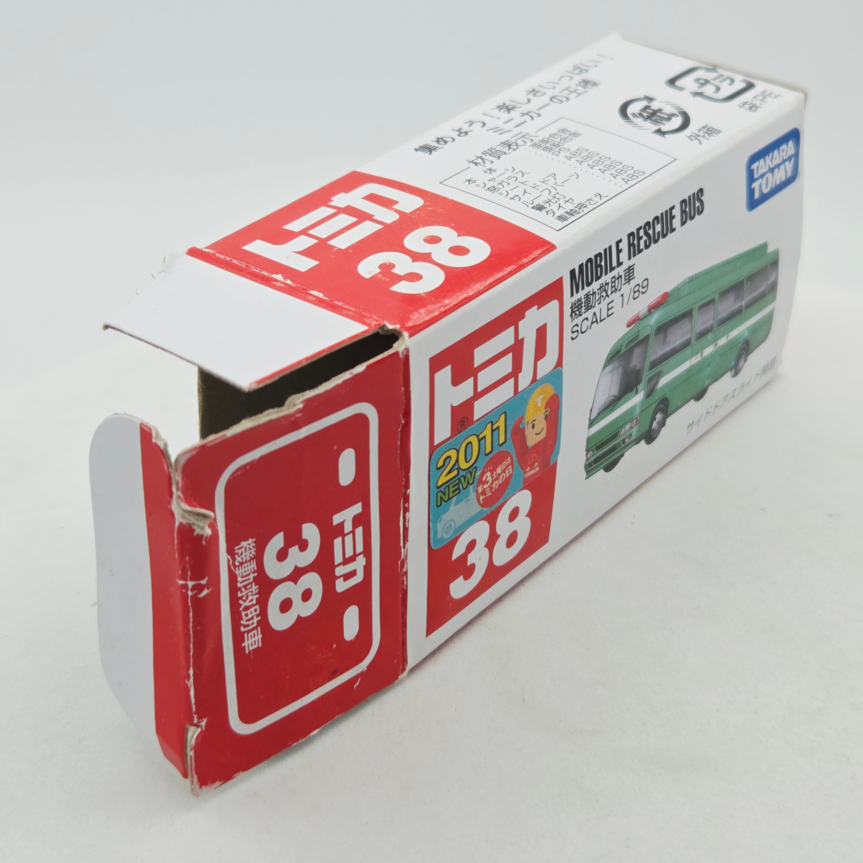 Takara Tomy - Toyota Coaster Mobile Rescue Bus #38 w/ Original Box - 1:89 (2011-2015 Classic Tomica Minicars)