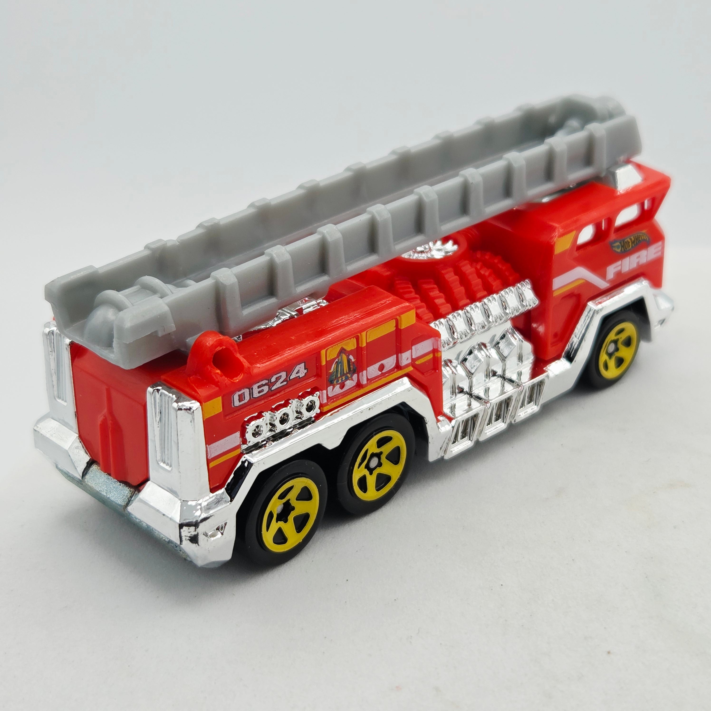 Hot Wheels 5 Alarm Fire Truck - Tandem Axel (2012 HW City Works 5 Pack - Multipack Exclusive)