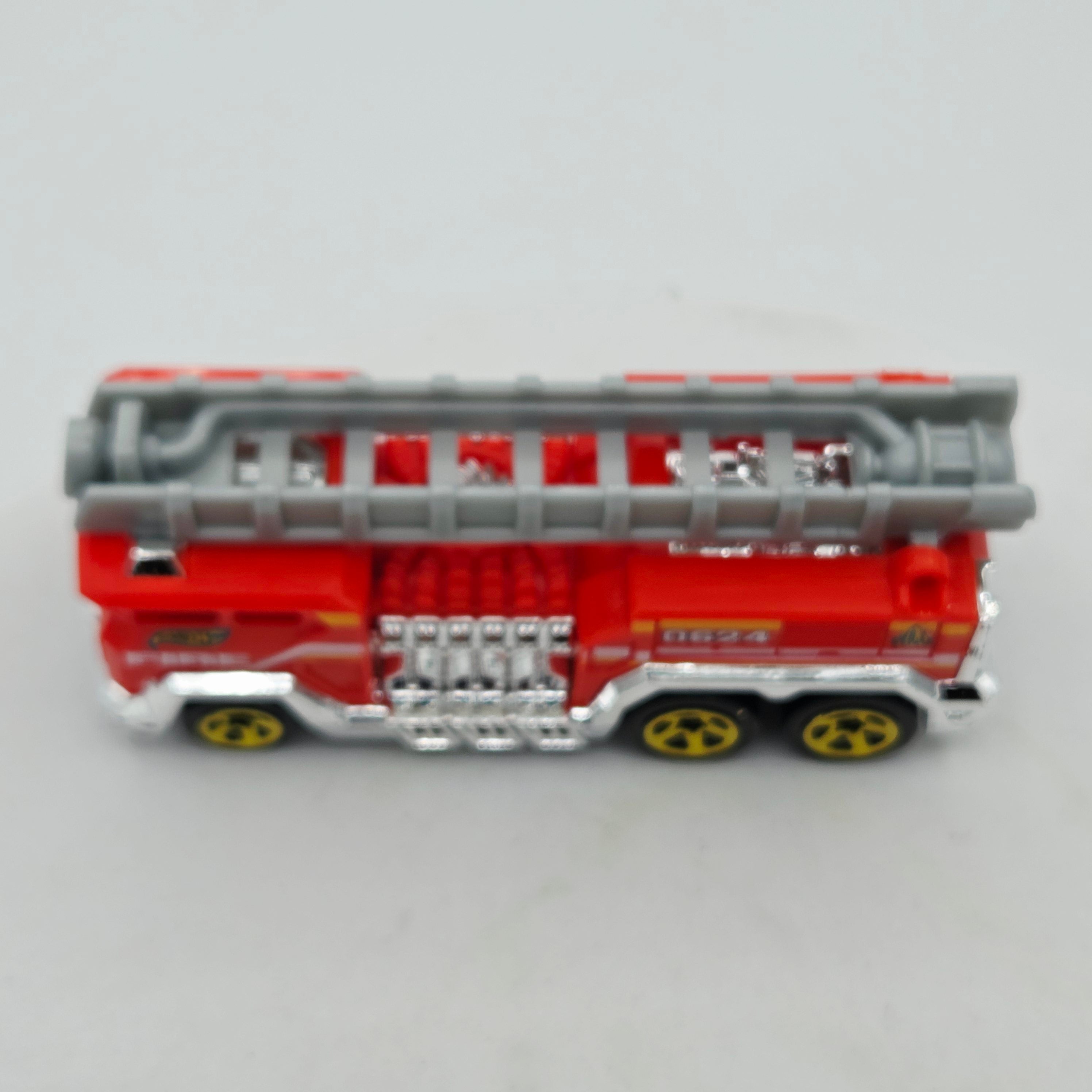 Hot Wheels 5 Alarm Fire Truck - Tandem Axel (2012 HW City Works 5 Pack - Multipack Exclusive)