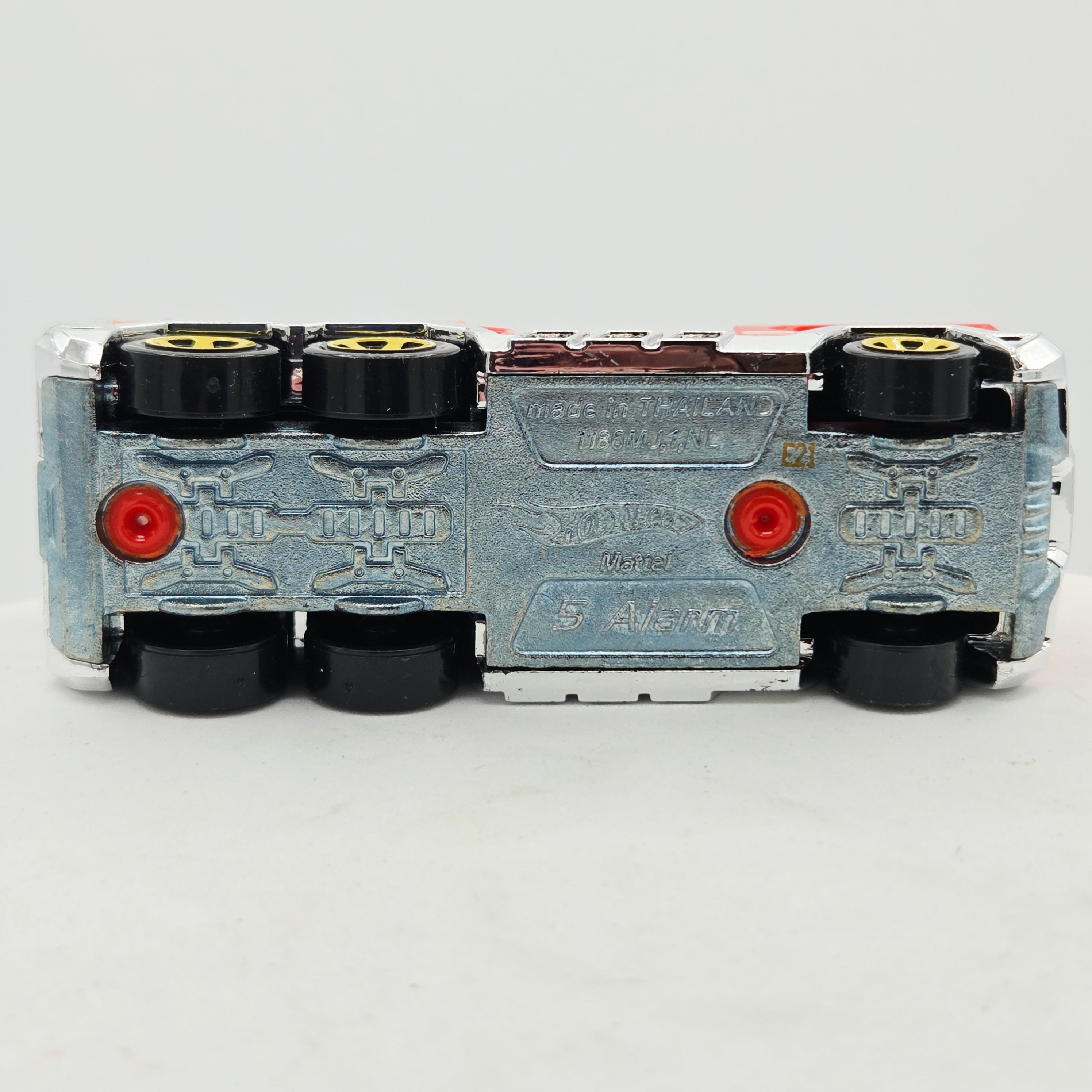 Hot Wheels 5 Alarm Fire Truck - Tandem Axel (2012 HW City Works 5 Pack - Multipack Exclusive)