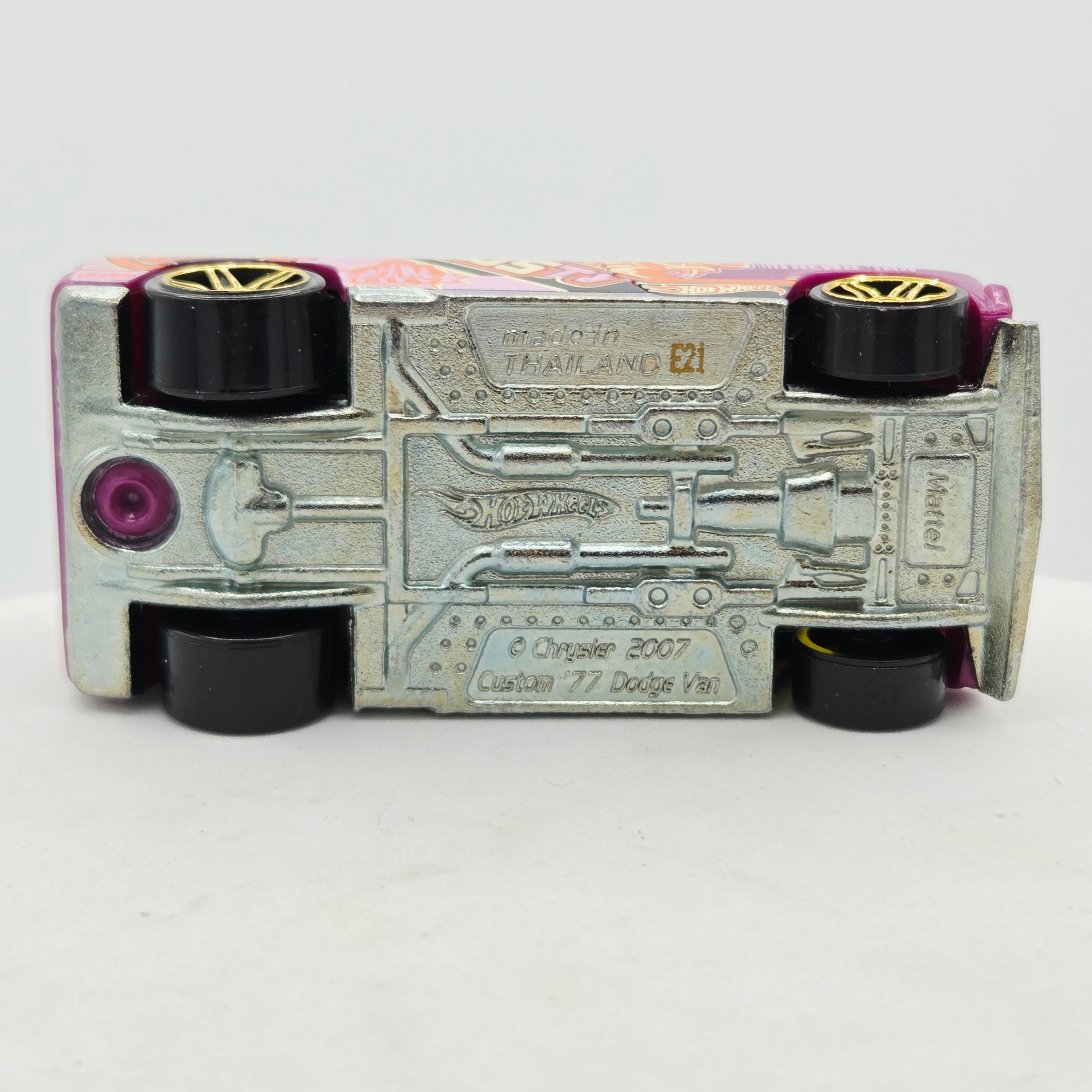 Hot Wheels Custom '77 Dodge Van "68 News TV" (2012 HW City Works 5 Pack - Multipack Exclusive)