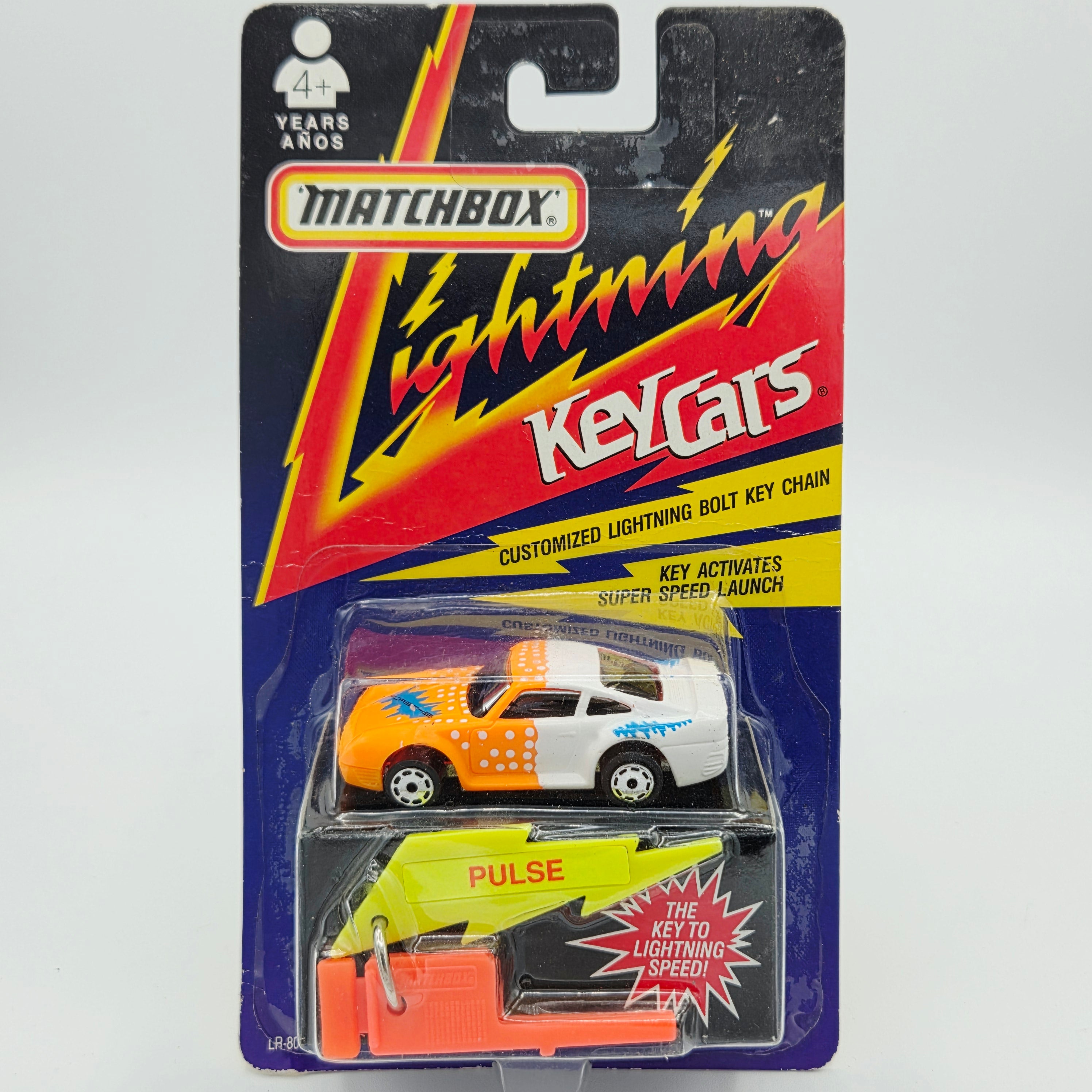 Matchbox Porsche 959 w/ Key Chain (1992 Lightning Key Cars)