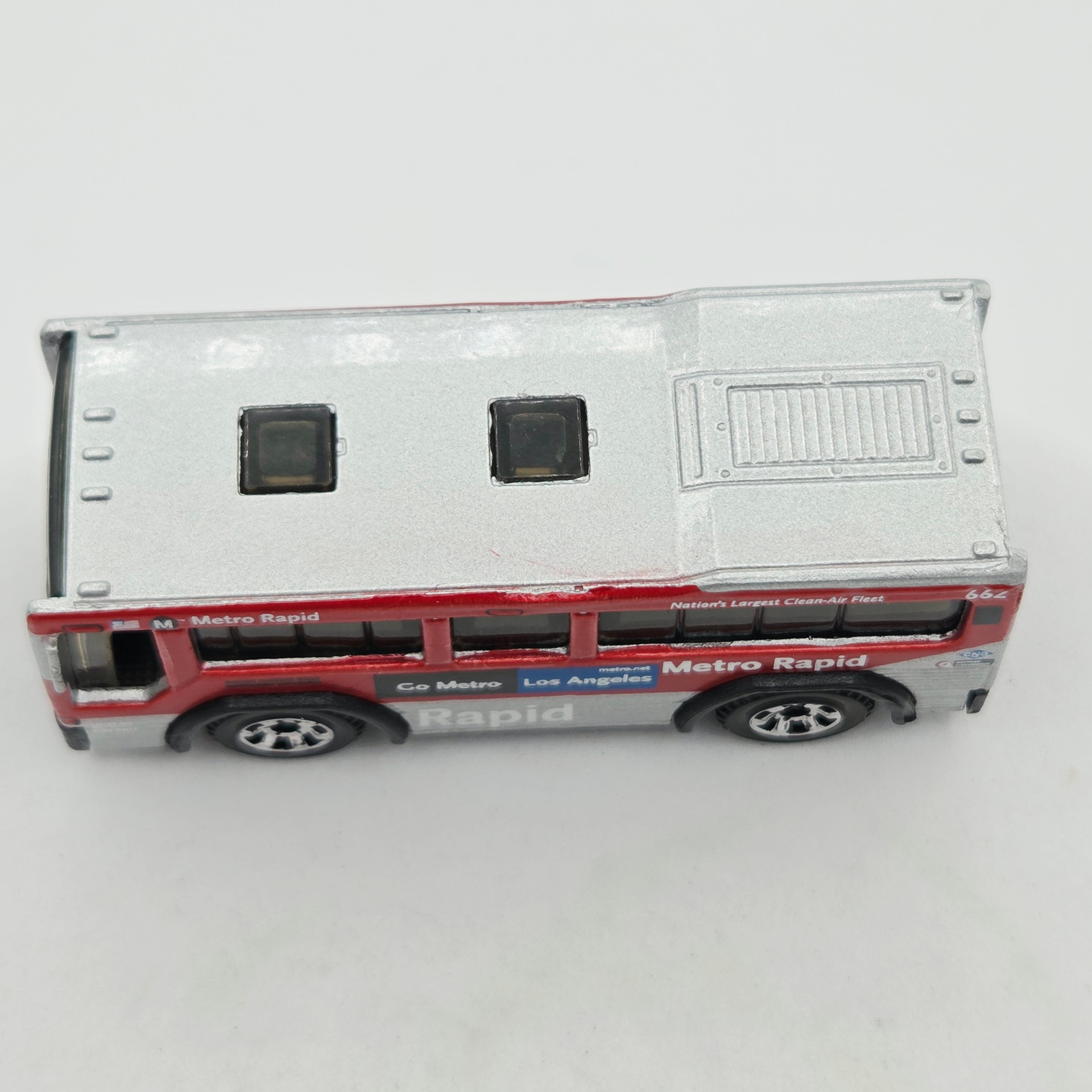 Matchbox MBX City Bus "Los Angeles" Rapid Transit (2007 MBX Basic - Metal)