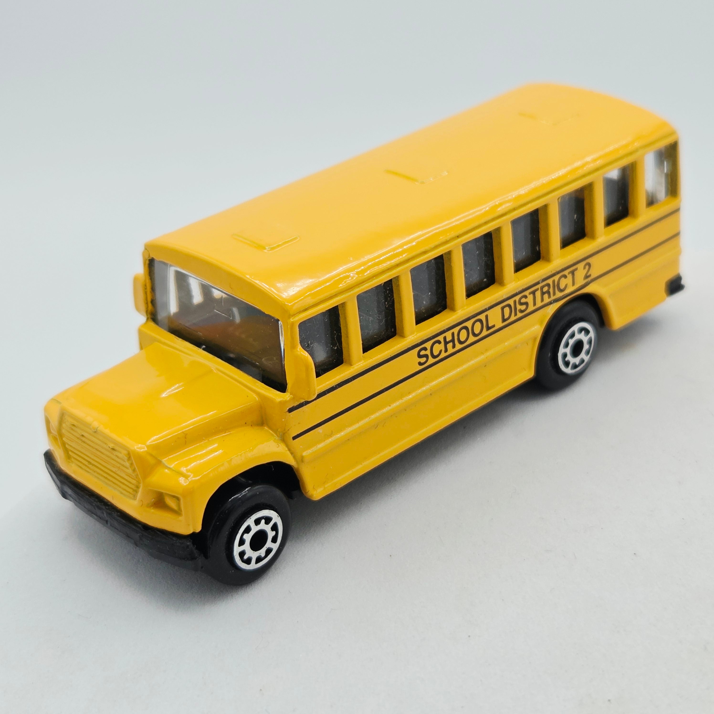 Maisto School Bus "District 2" (Fresh Metals / Adventure Force)