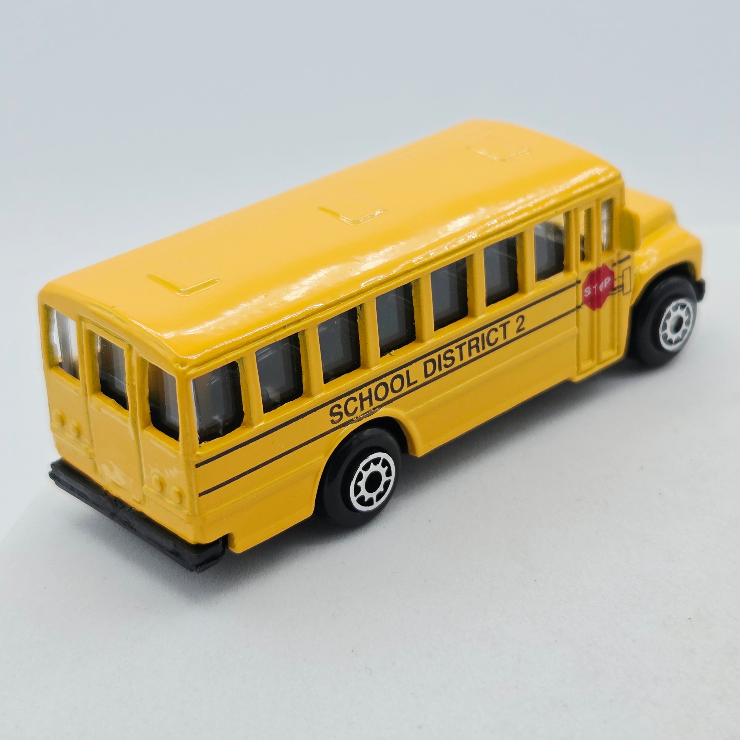Maisto School Bus "District 2" (Fresh Metals / Adventure Force)