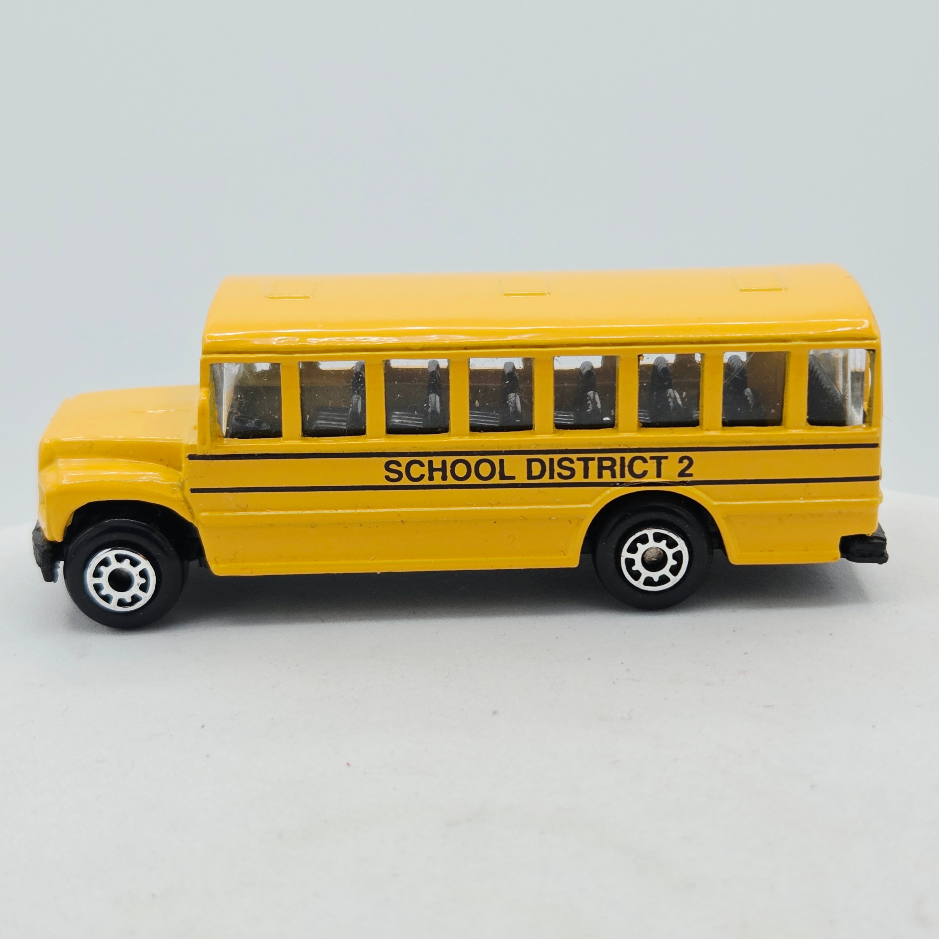 Maisto School Bus "District 2" (Fresh Metals / Adventure Force)