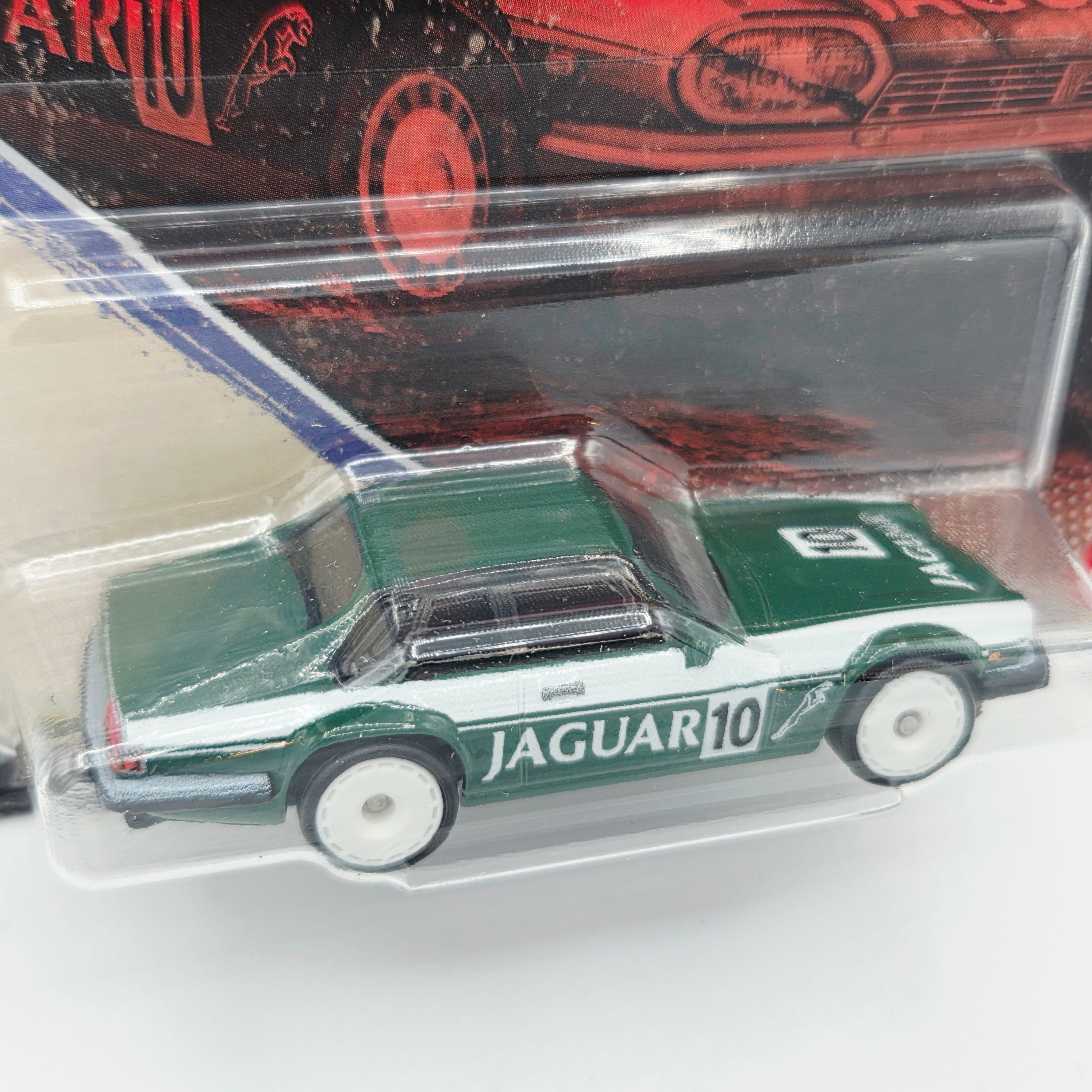 Hot Wheels Jaguar XJS (2026 Car Culture Case T - Vintage Racing)