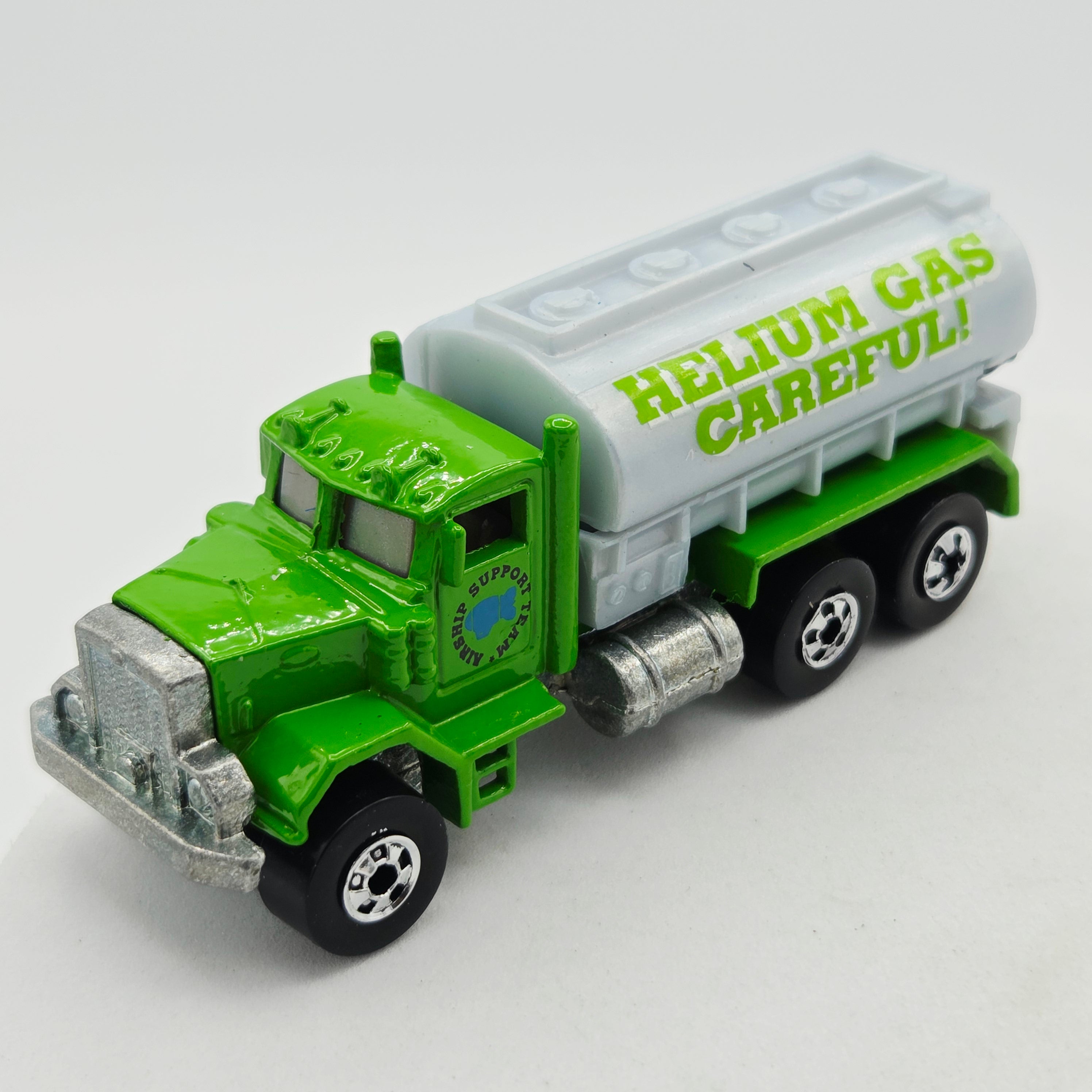 Hot Wheels Peterbilt Tanker Truck "Helium" (1994 HW Blimp & Support Team 5 Pack - Multipack Exclusive)