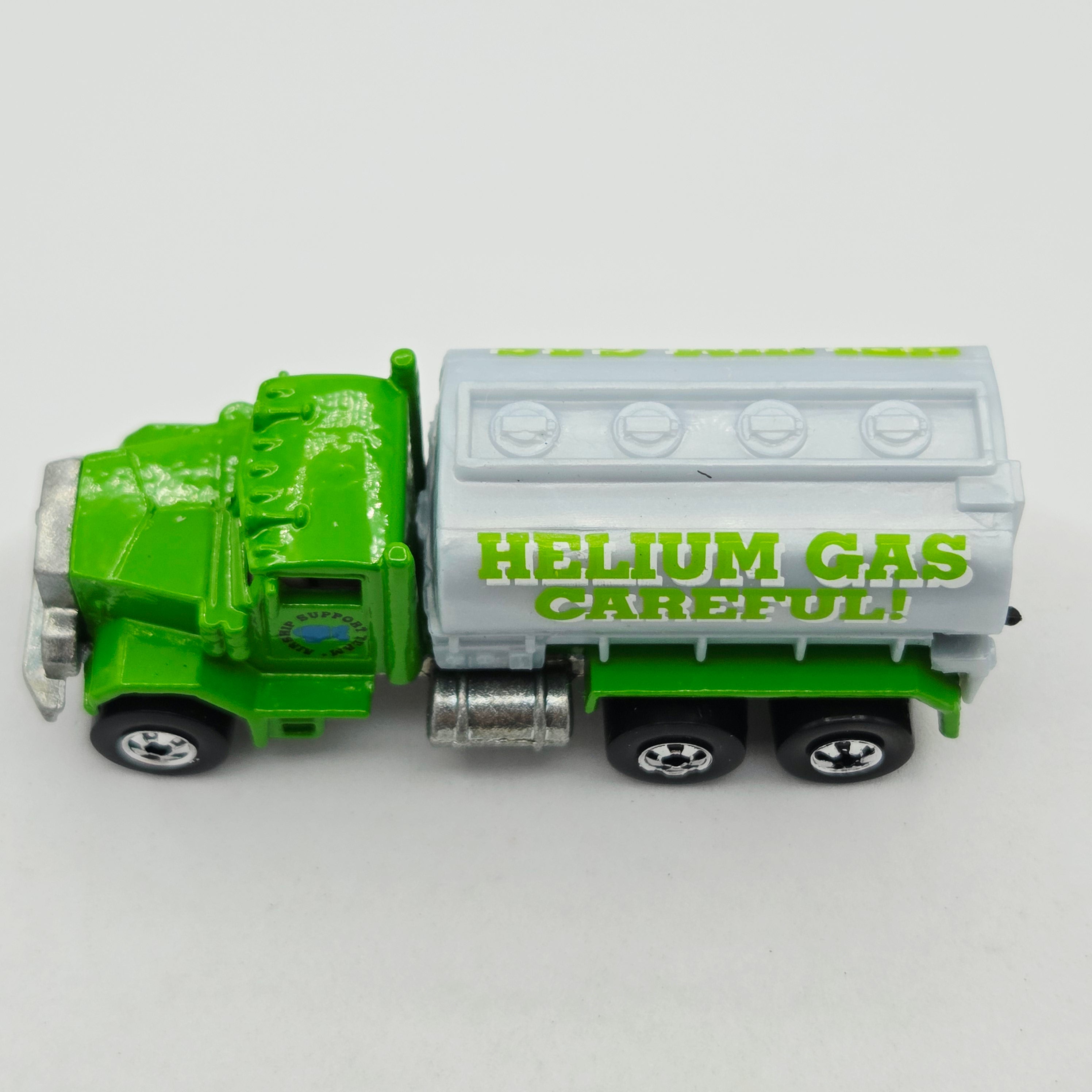 Hot Wheels Peterbilt Tanker Truck "Helium" (1994 HW Blimp & Support Team 5 Pack - Multipack Exclusive)