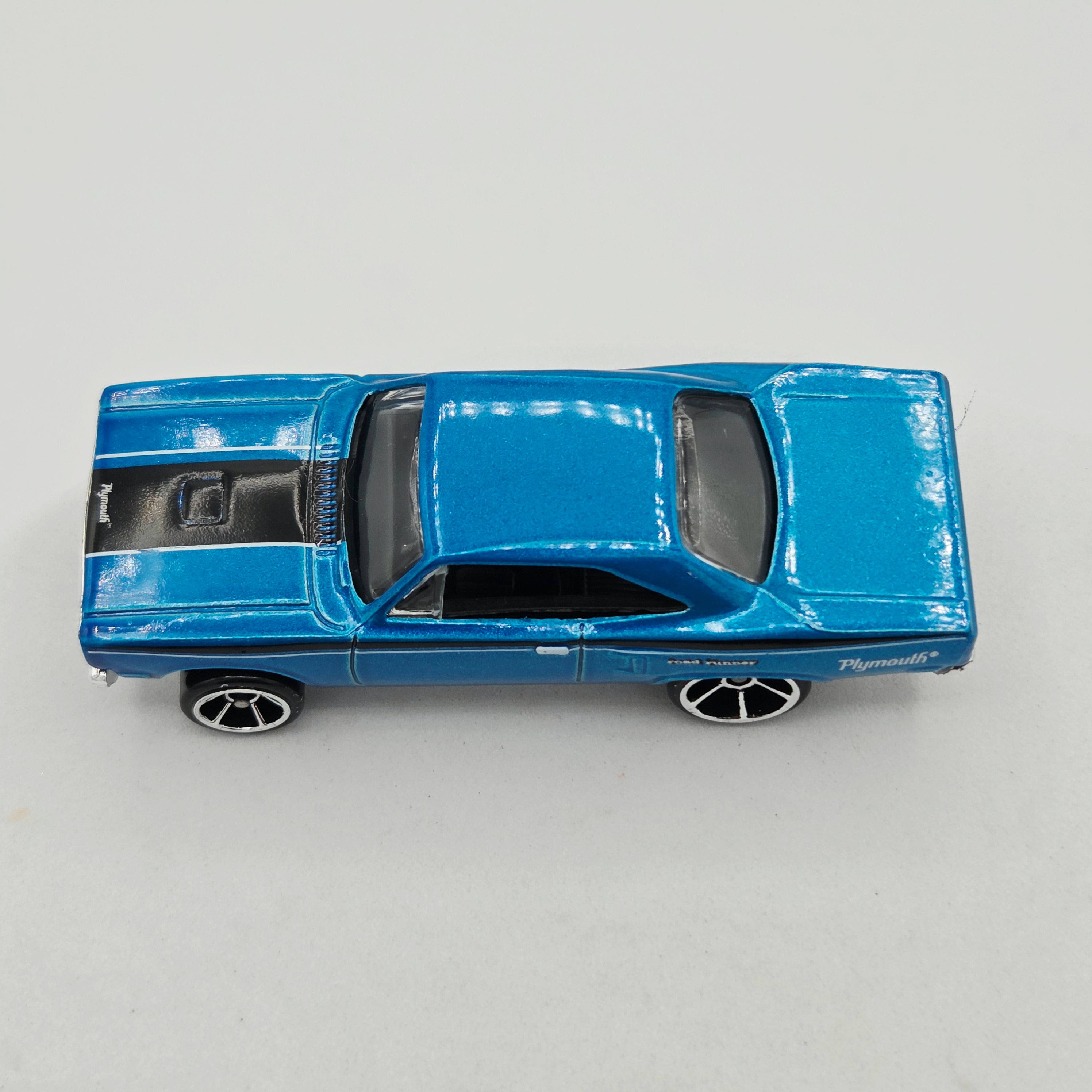 Hot Wheels '70 Plymouth Road Runner (2009 HW Basic - Muscle Mania)