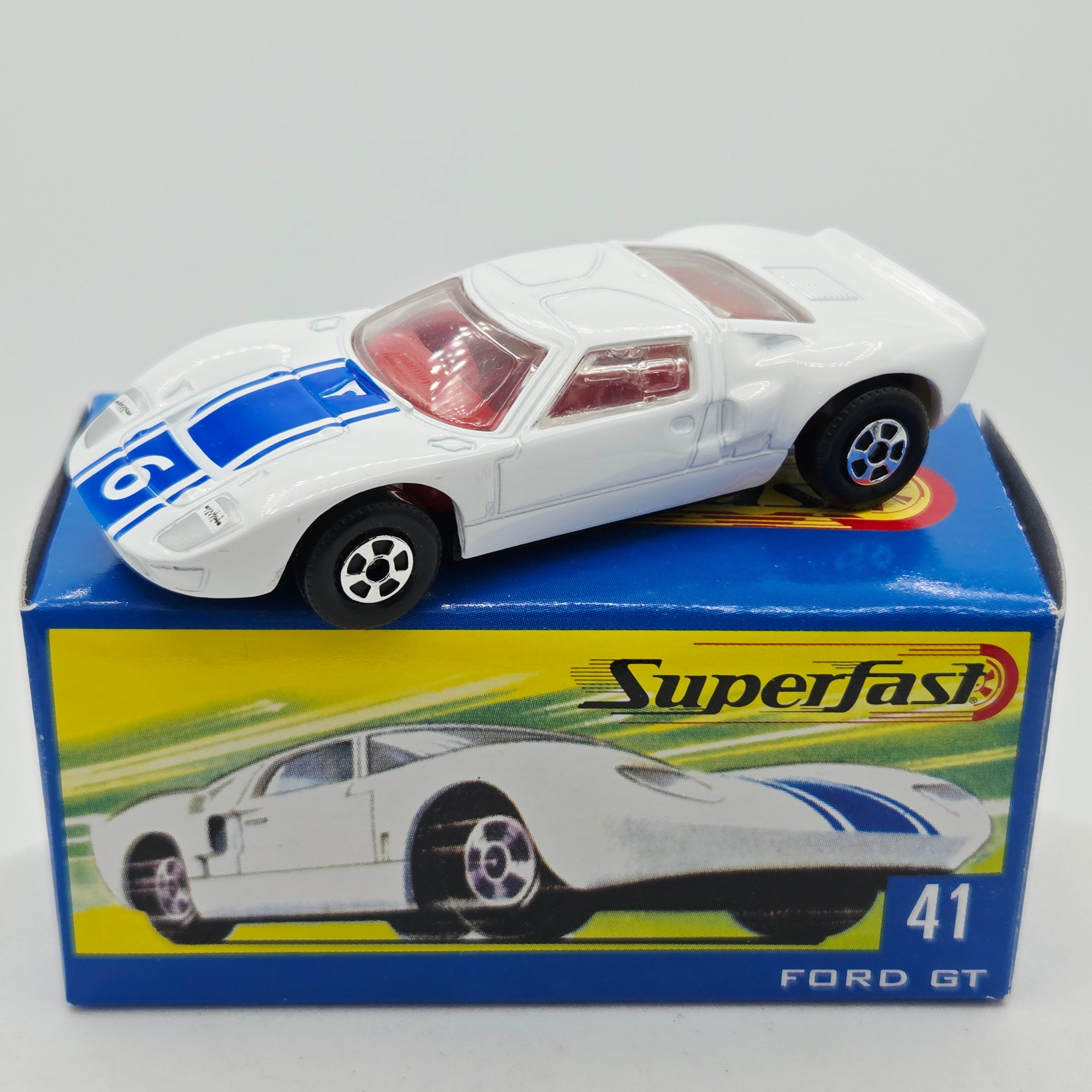 Matchbox Ford GT #41 (2004 MBX Superfast)