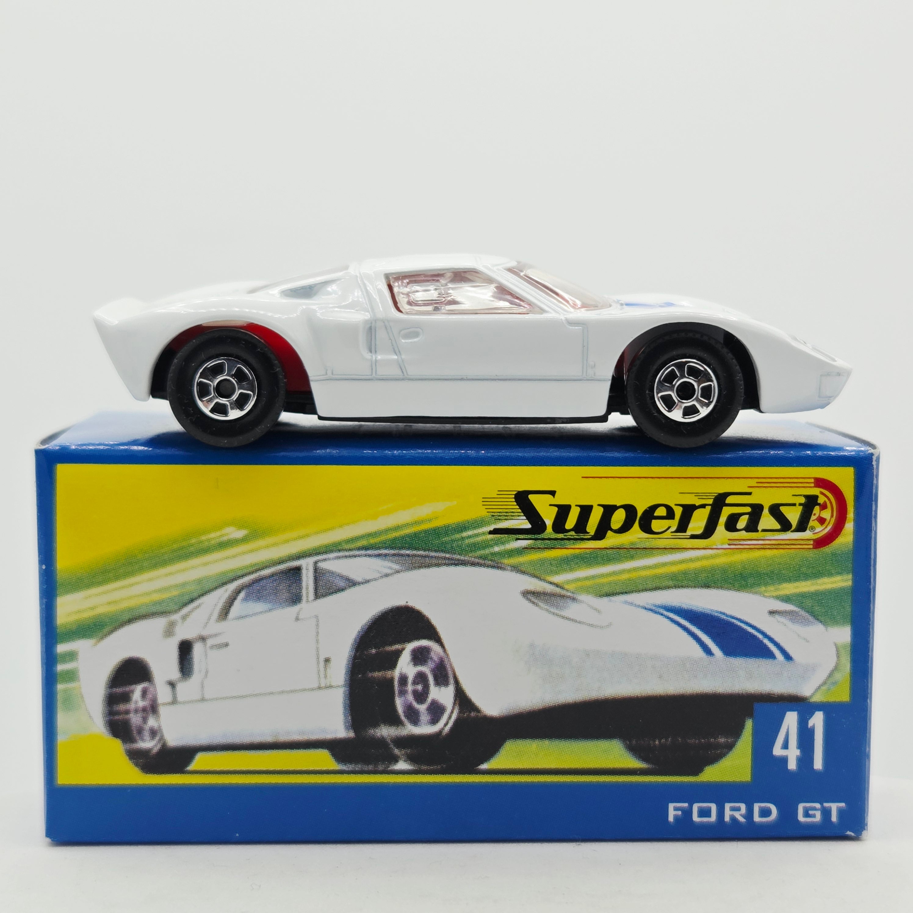 Matchbox Ford GT #41 (2004 MBX Superfast)