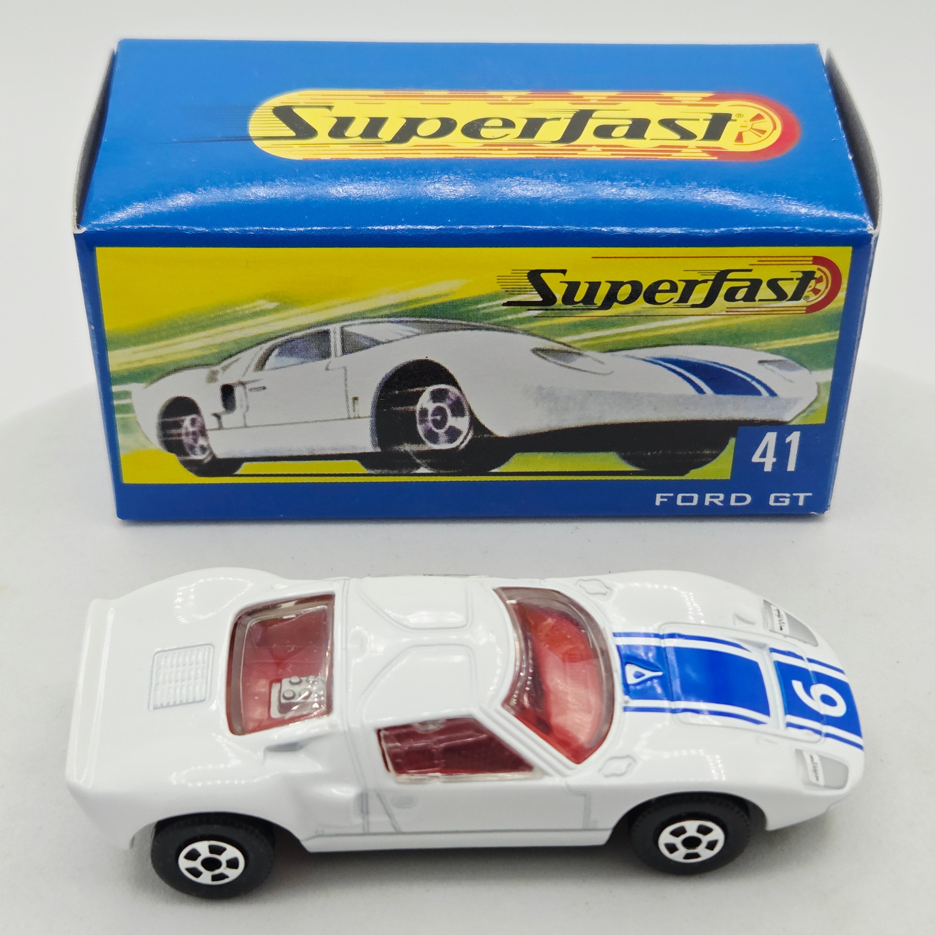 Matchbox Ford GT #41 (2004 MBX Superfast)