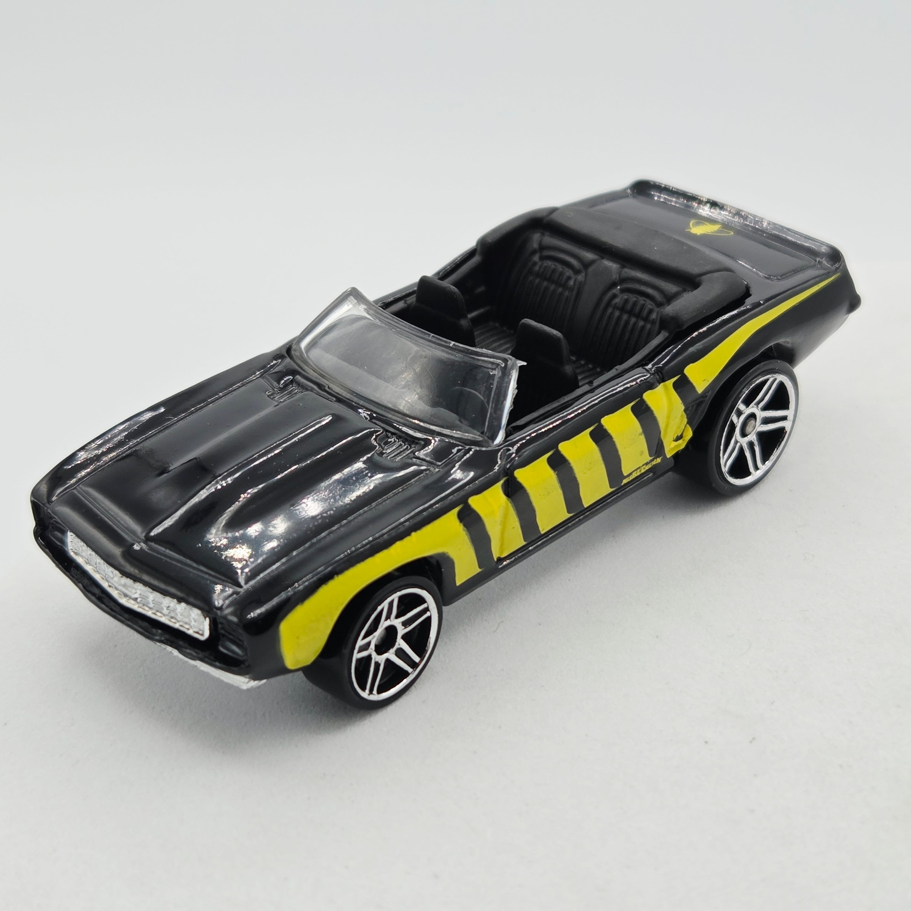 Hot Wheels '69 Camaro - Loose (2009 HW Basic - Web Trading Cars)
