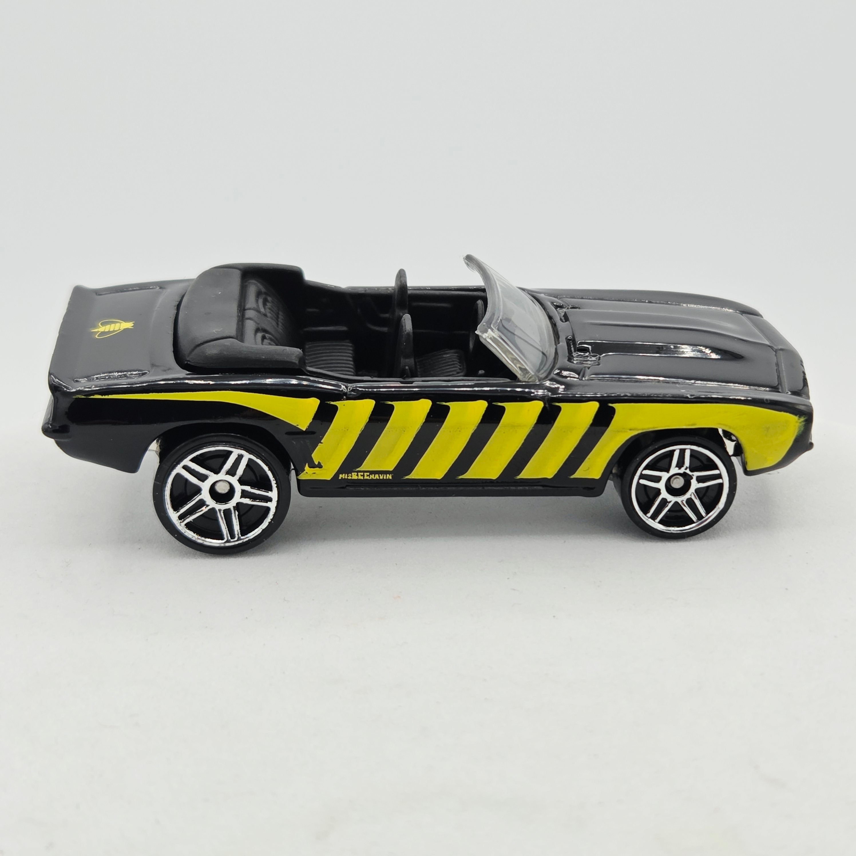 Hot Wheels '69 Camaro - Loose (2009 HW Basic - Web Trading Cars)