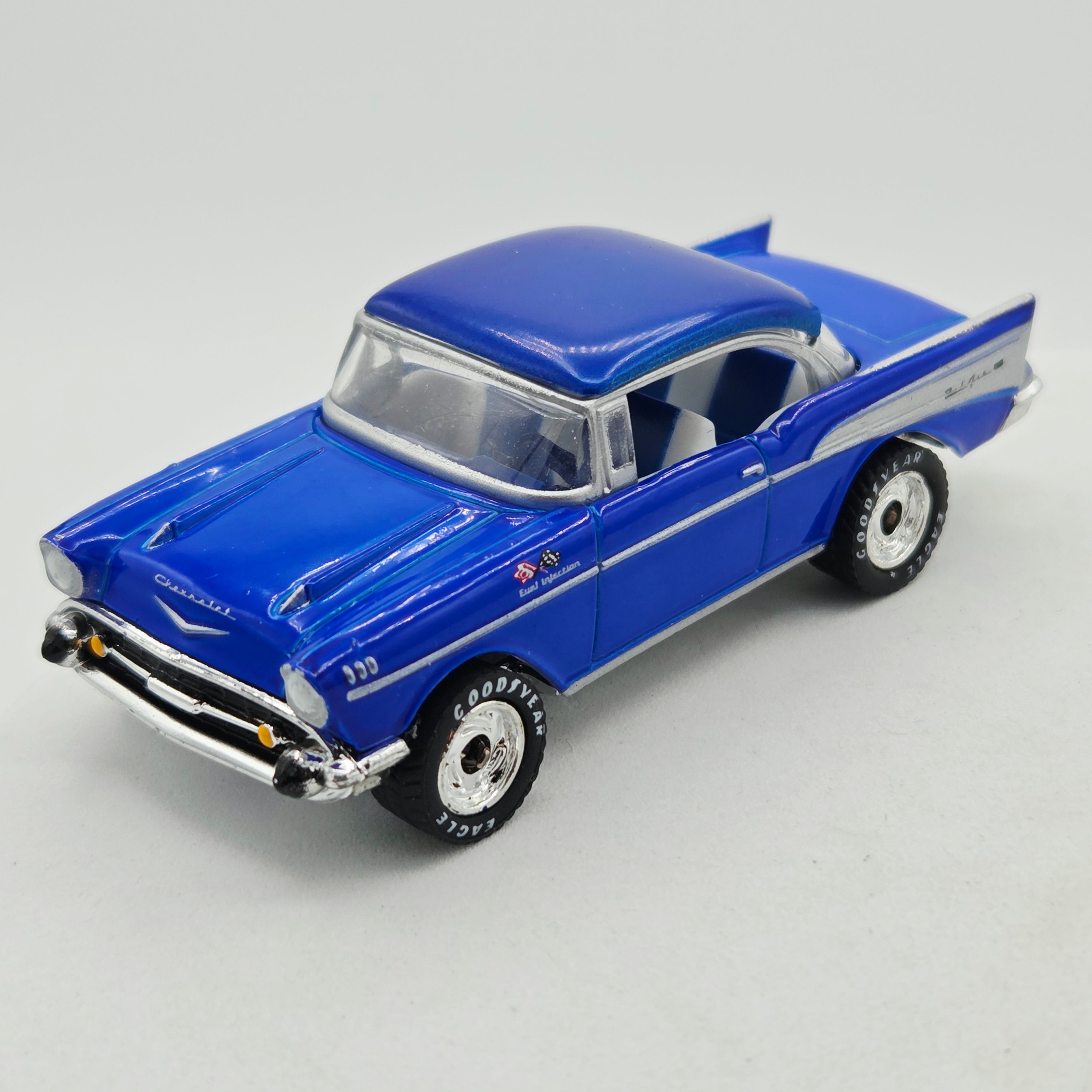 Matchbox '57 Chevrolet Bel Air Hardtop (1998 MBX Premiere Collection - First Edition)