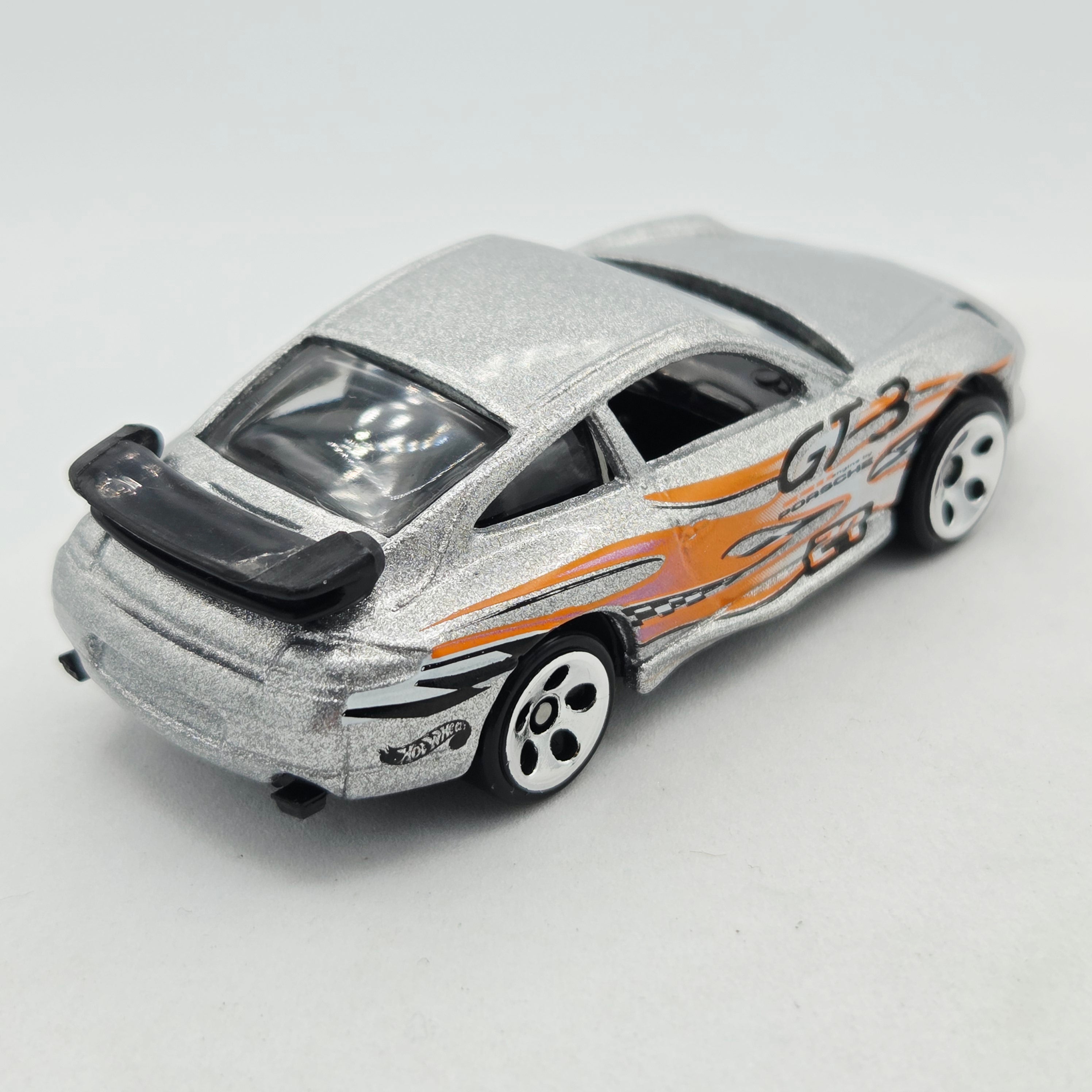 Hot Wheels Porsche 911 GT3 Cup (2000 HW Powershift Garage 5 Pack - Multipack Exclusive)