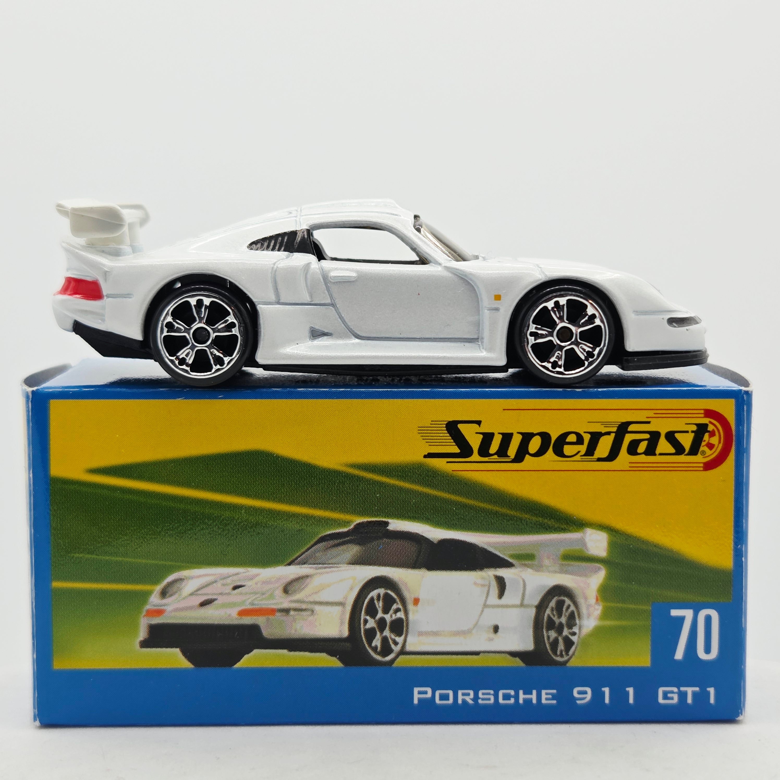 Matchbox Porsche 911 GT1 #70 (2004 MBX Superfast)