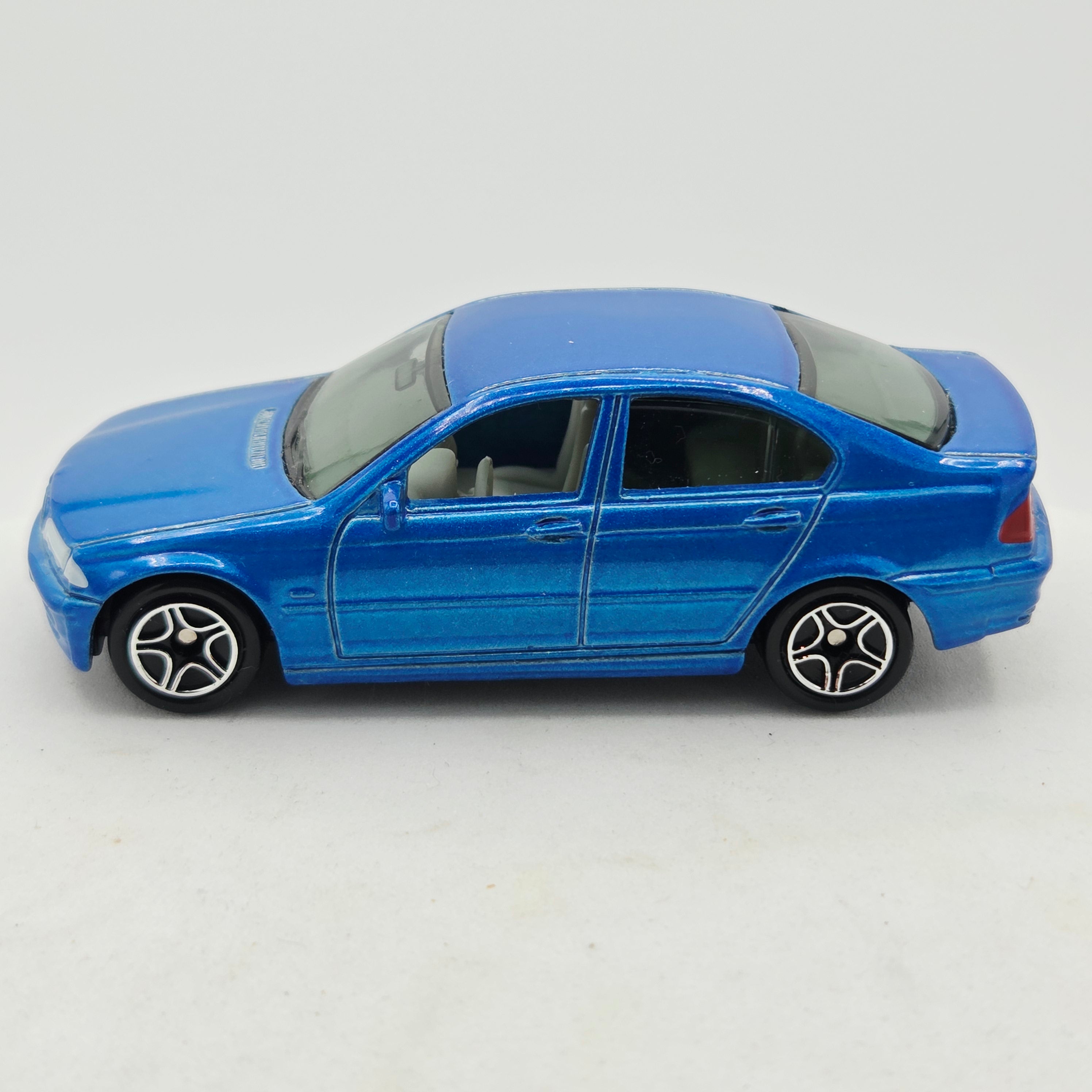 Matchbox BMW 328i (1999 MBX 5 Pack Exclusive - Car Wash)